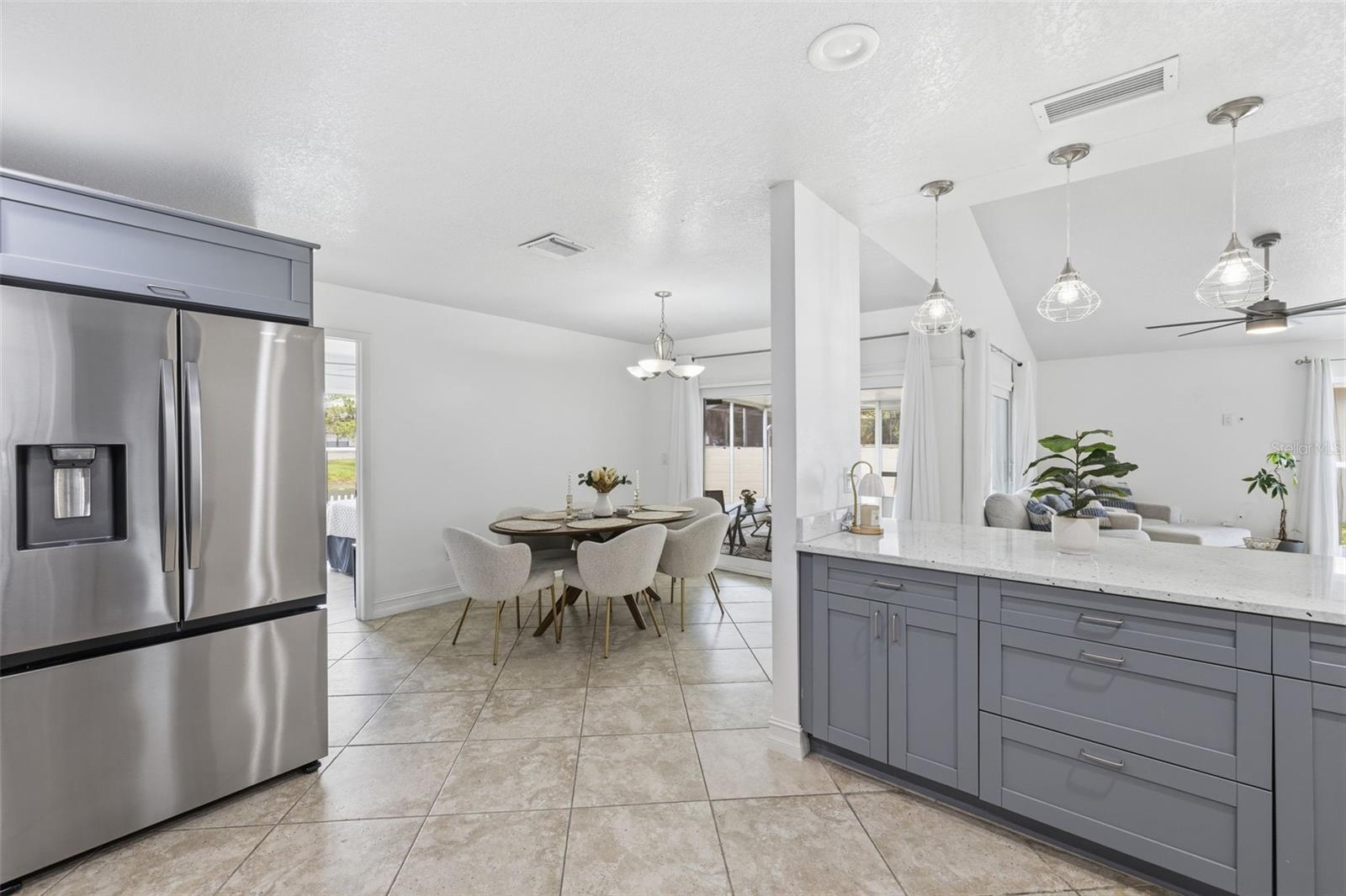 10315 CHADBOURNE DR, TAMPA, FL, 33624