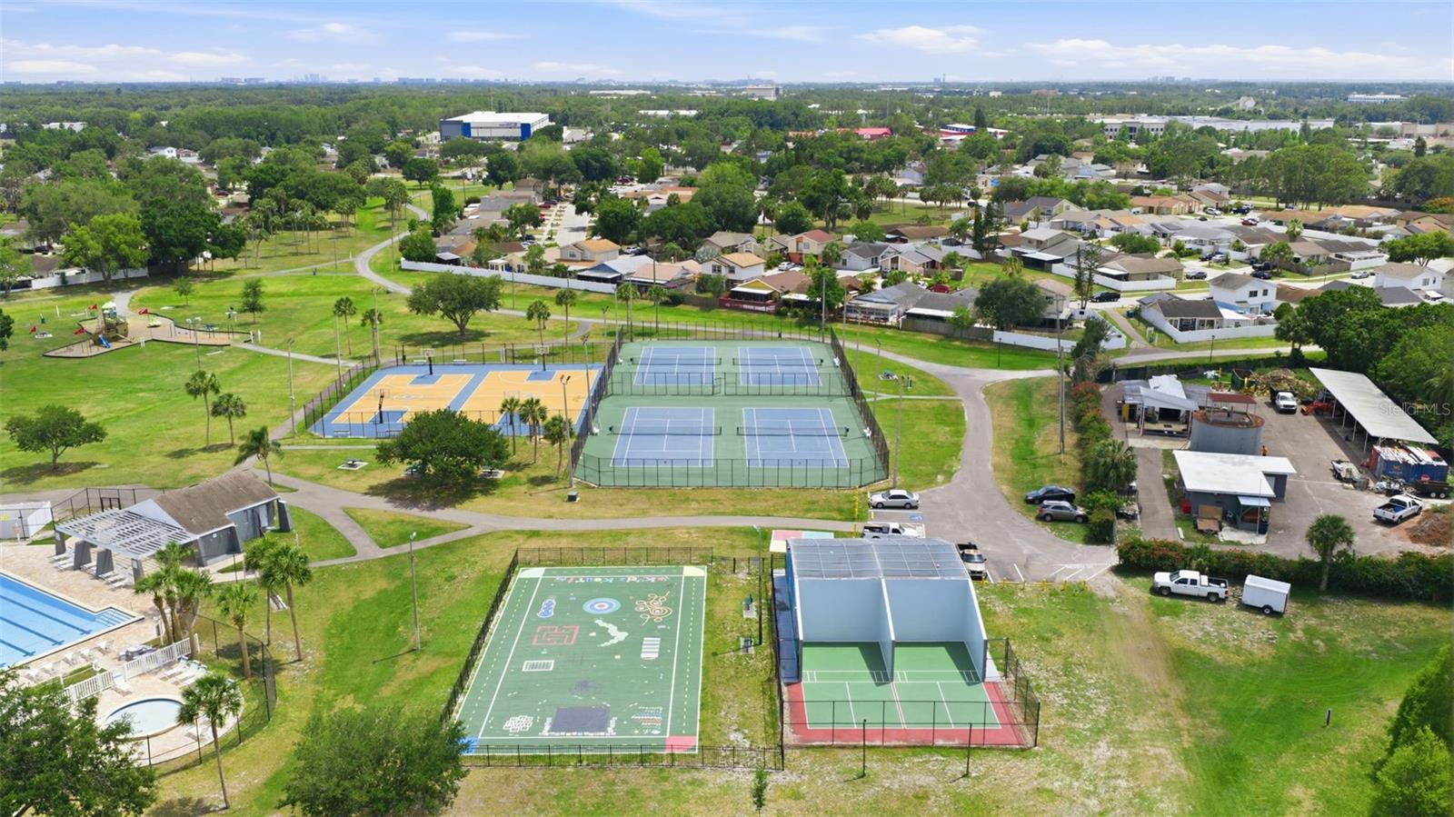 10315 CHADBOURNE DR, TAMPA, FL, 33624