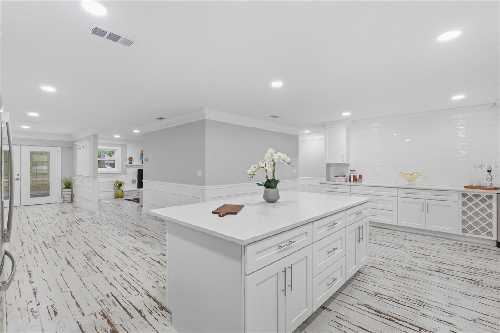 555 WILDWOOD DR, NEW SMYRNA BEACH, FL, 32168