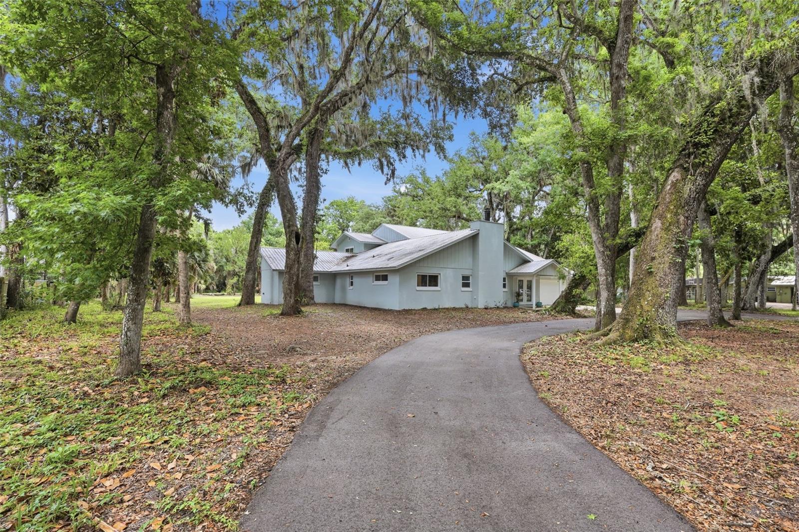 555 WILDWOOD DR, NEW SMYRNA BEACH, FL, 32168
