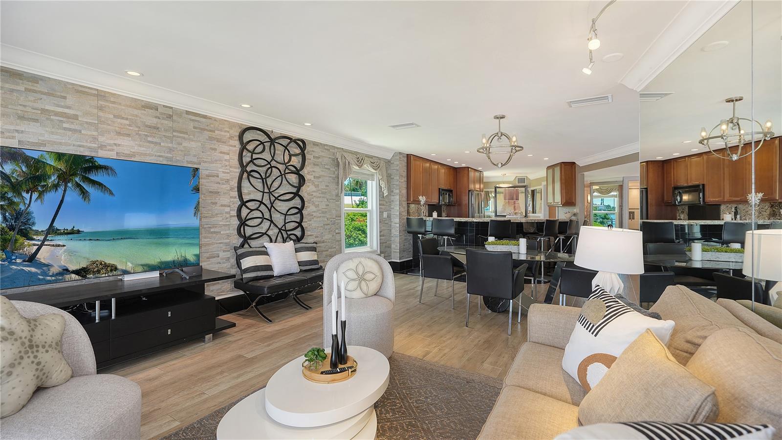 5320 GULF OF MEXICO DR #101, LONGBOAT KEY, FL, 34228