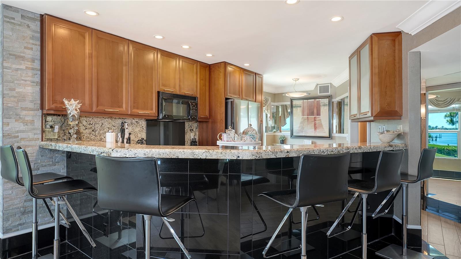 5320 GULF OF MEXICO DR #101, LONGBOAT KEY, FL, 34228