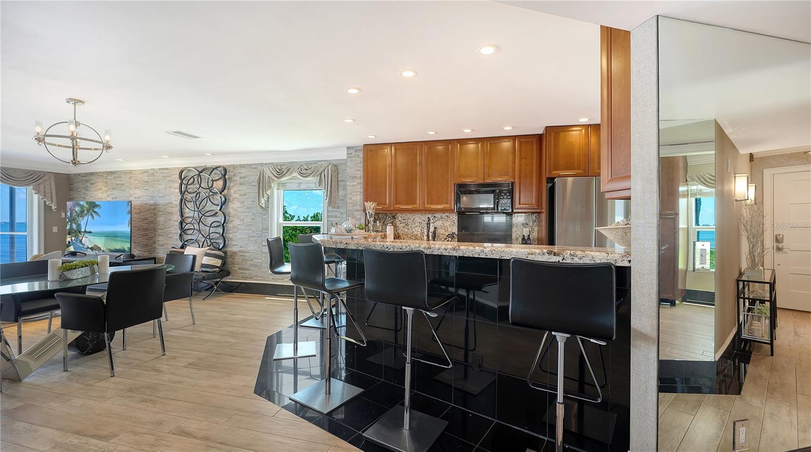 5320 GULF OF MEXICO DR #101, LONGBOAT KEY, FL, 34228