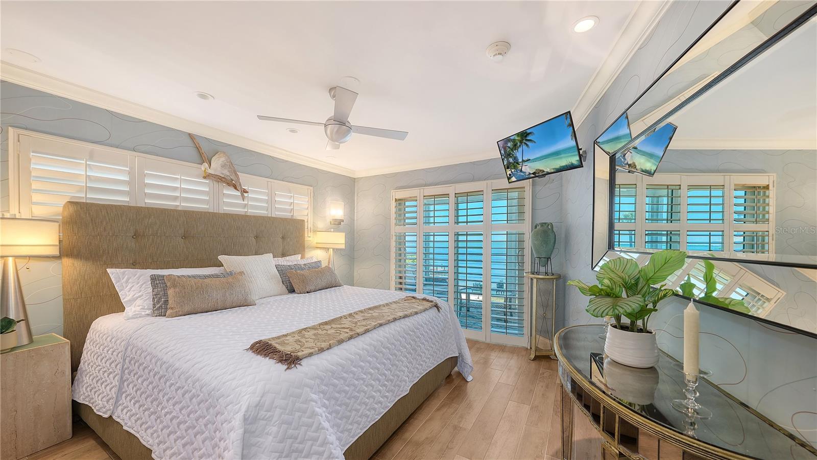 5320 GULF OF MEXICO DR #101, LONGBOAT KEY, FL, 34228