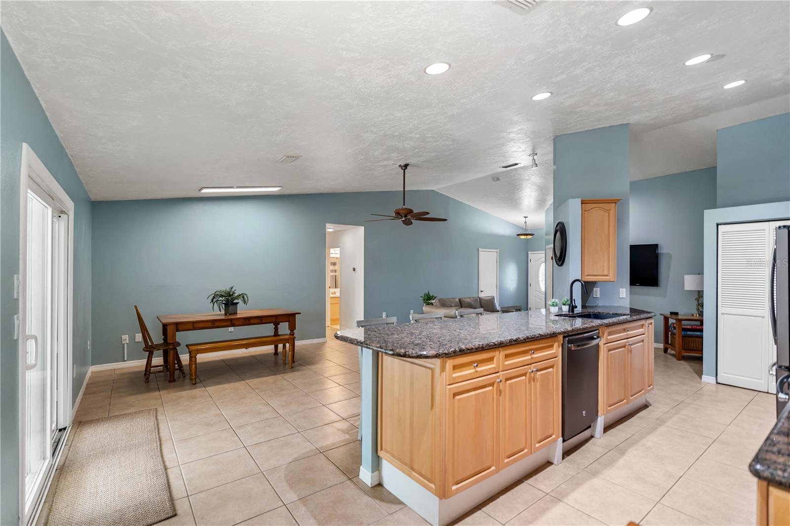 3407 69TH ST W, BRADENTON, FL, 34209