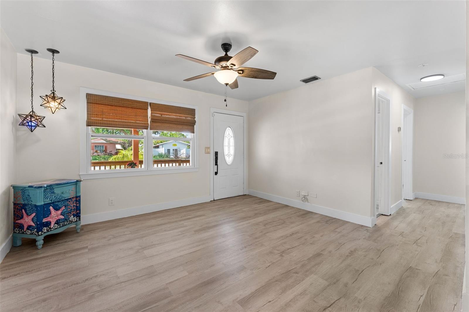 7060 79TH AVE N, PINELLAS PARK, FL, 33781
