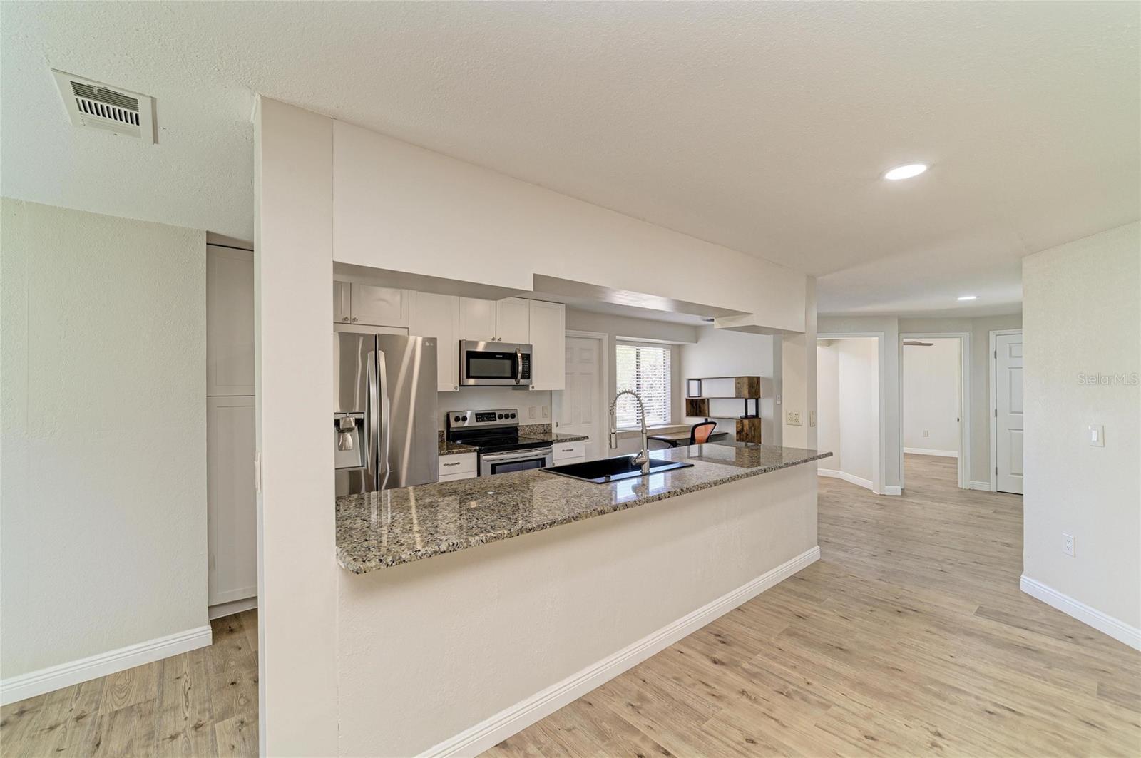 6705 35TH AVE W, BRADENTON, FL, 34209