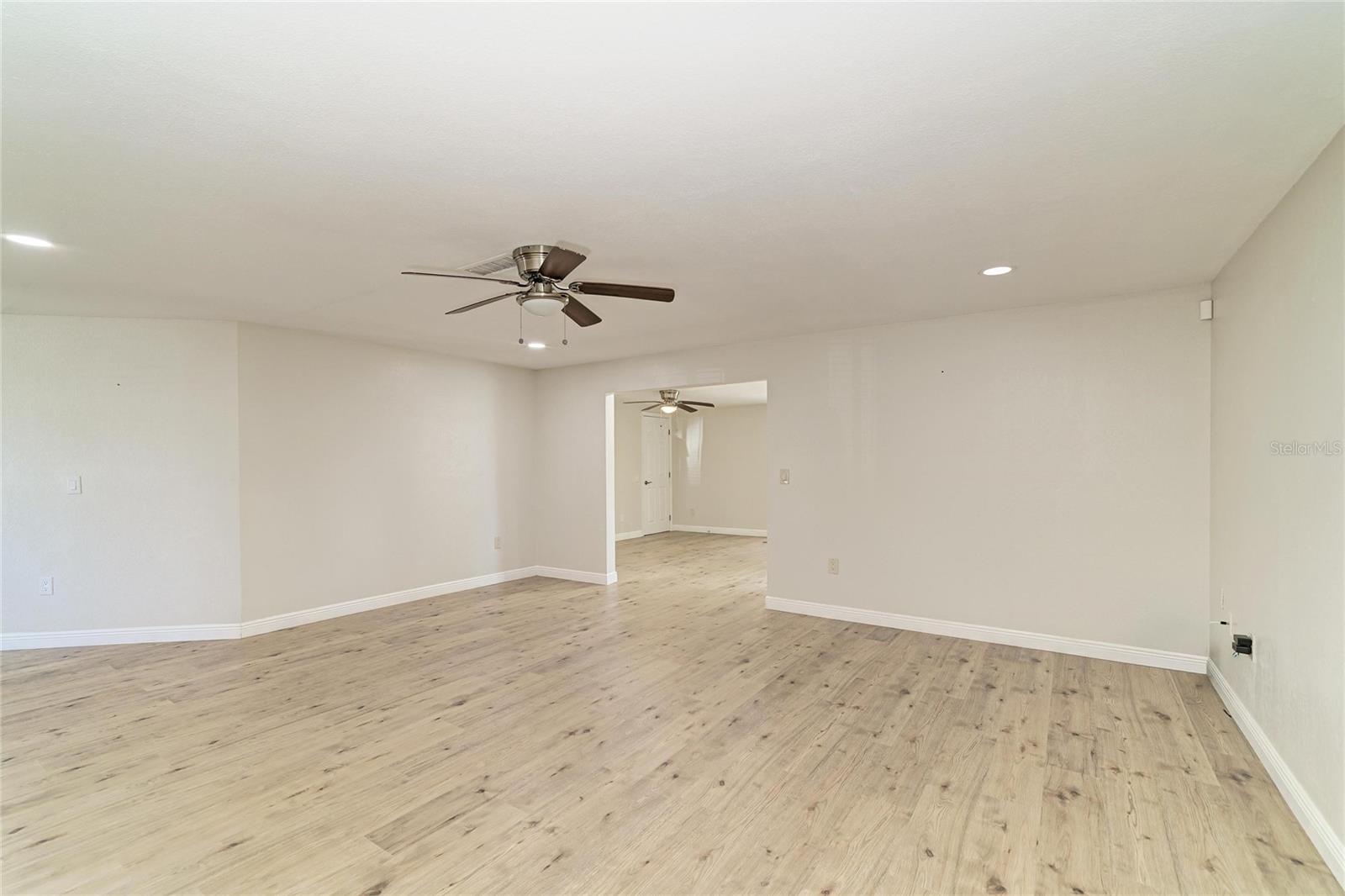6705 35TH AVE W, BRADENTON, FL, 34209
