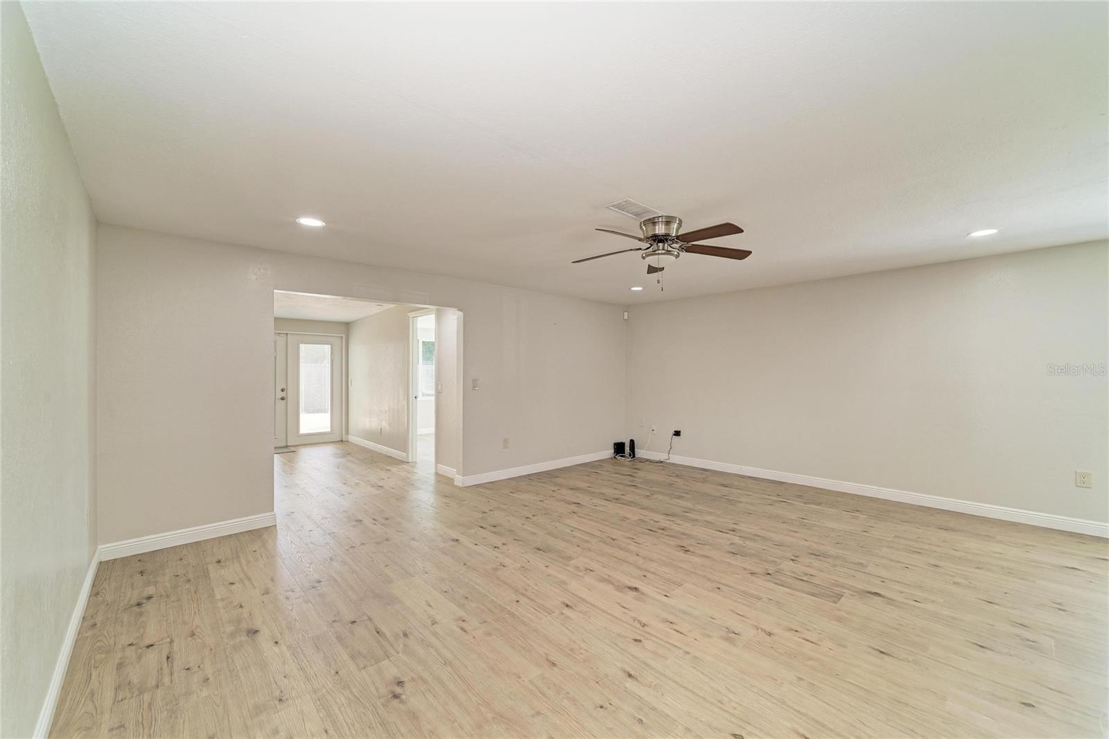 6705 35TH AVE W, BRADENTON, FL, 34209