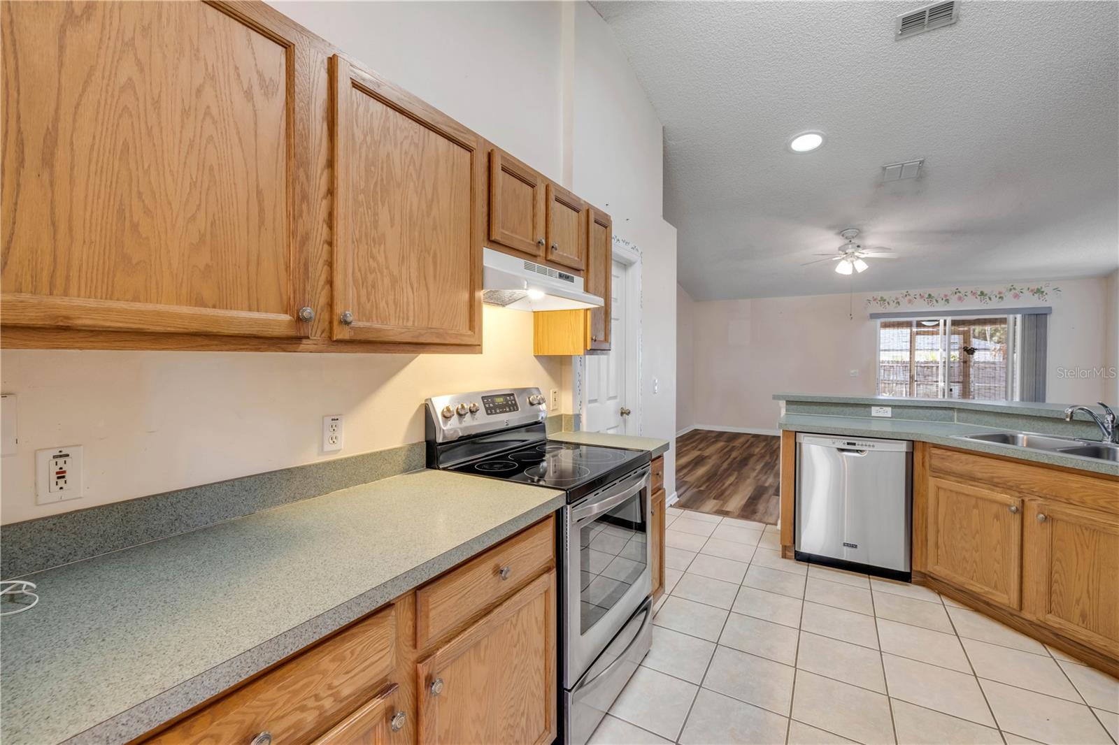 2226 JUNIPER DR, EDGEWATER, FL, 32141