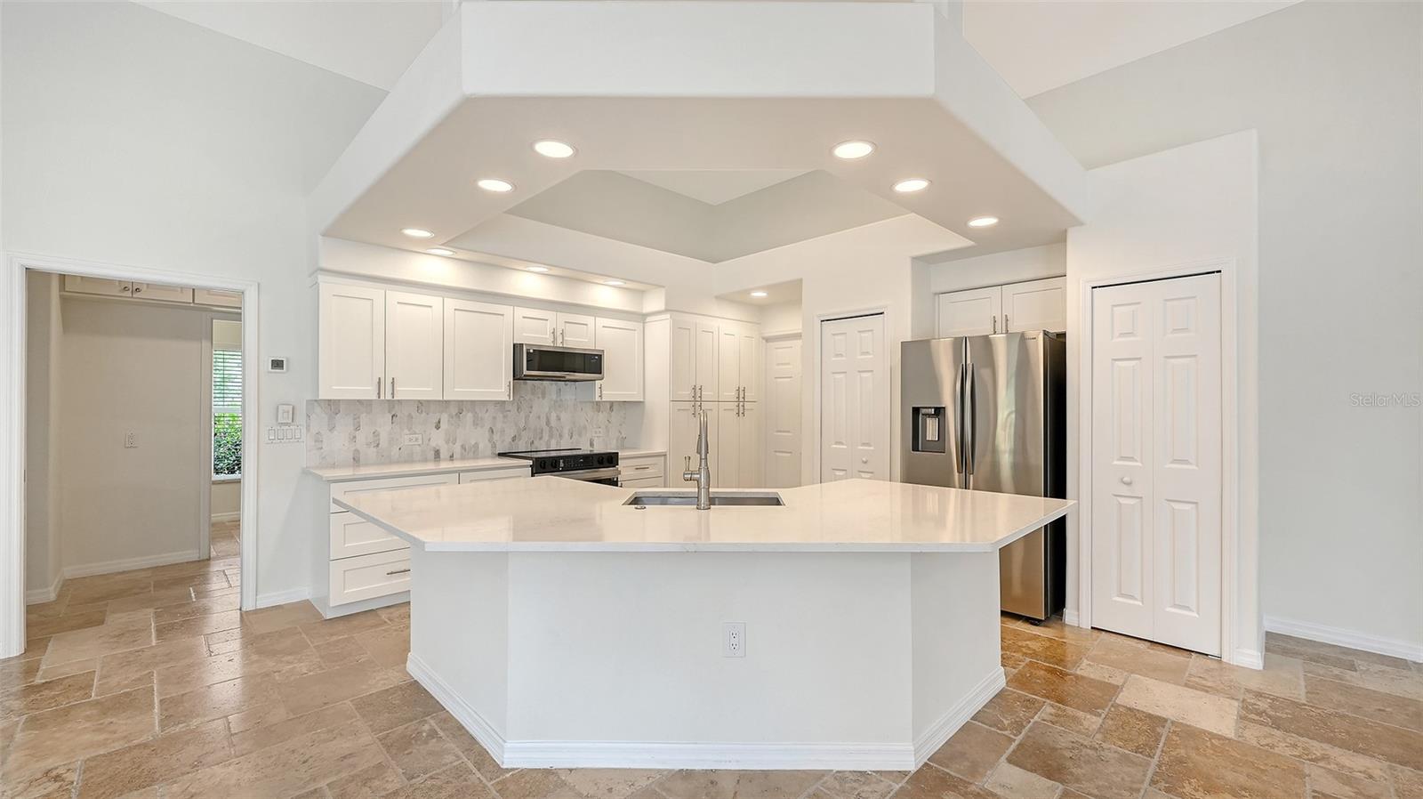 6935 RIVERSEDGE STREET CIR, BRADENTON, FL, 34202