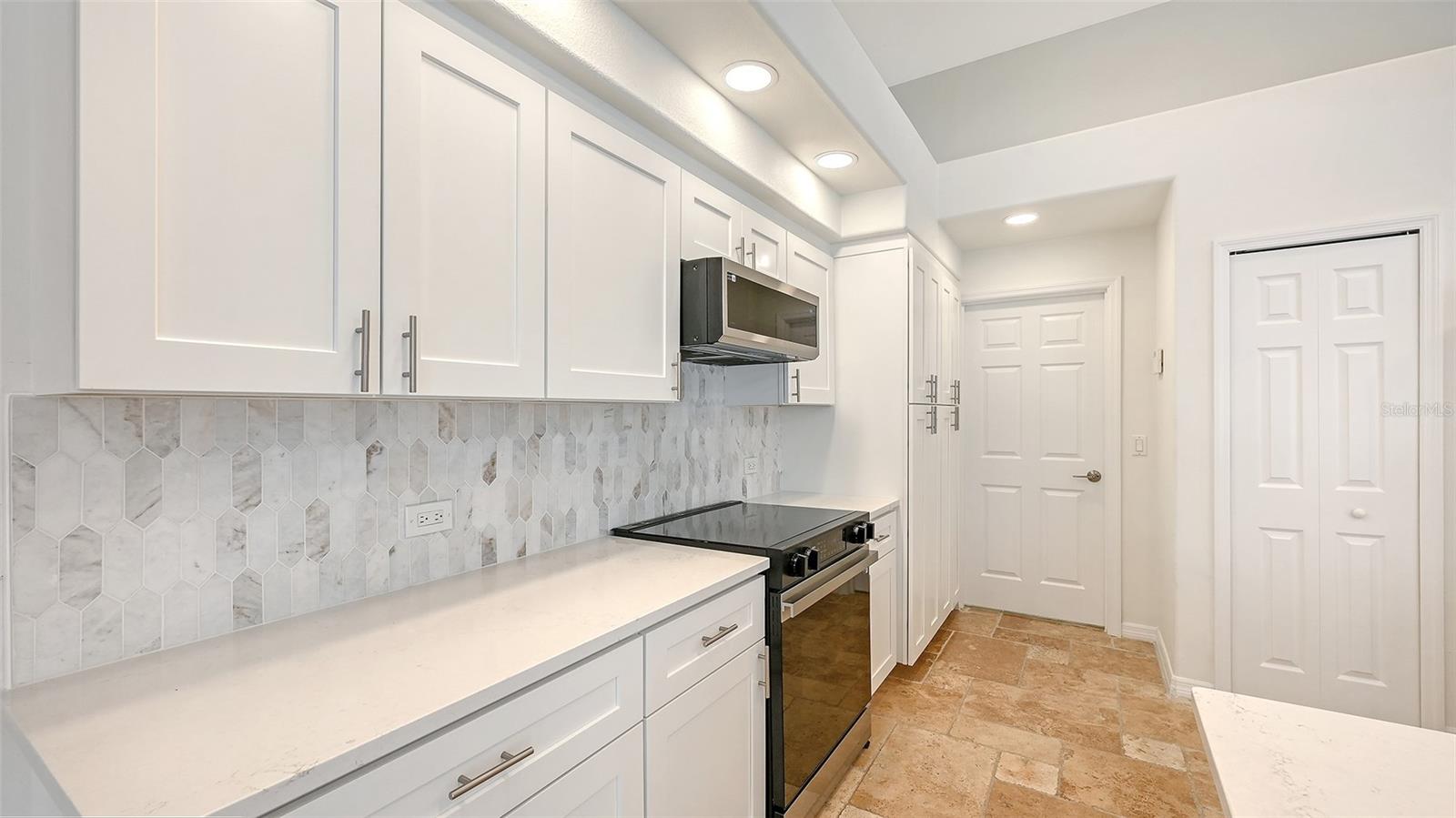 6935 RIVERSEDGE STREET CIR, BRADENTON, FL, 34202