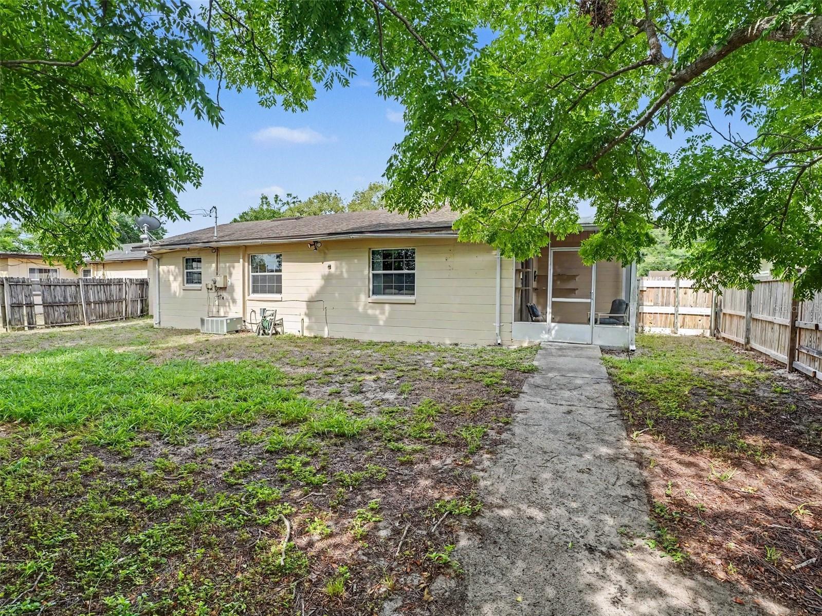 1609 MAUREEN AVE #4, OCOEE, FL, 34761