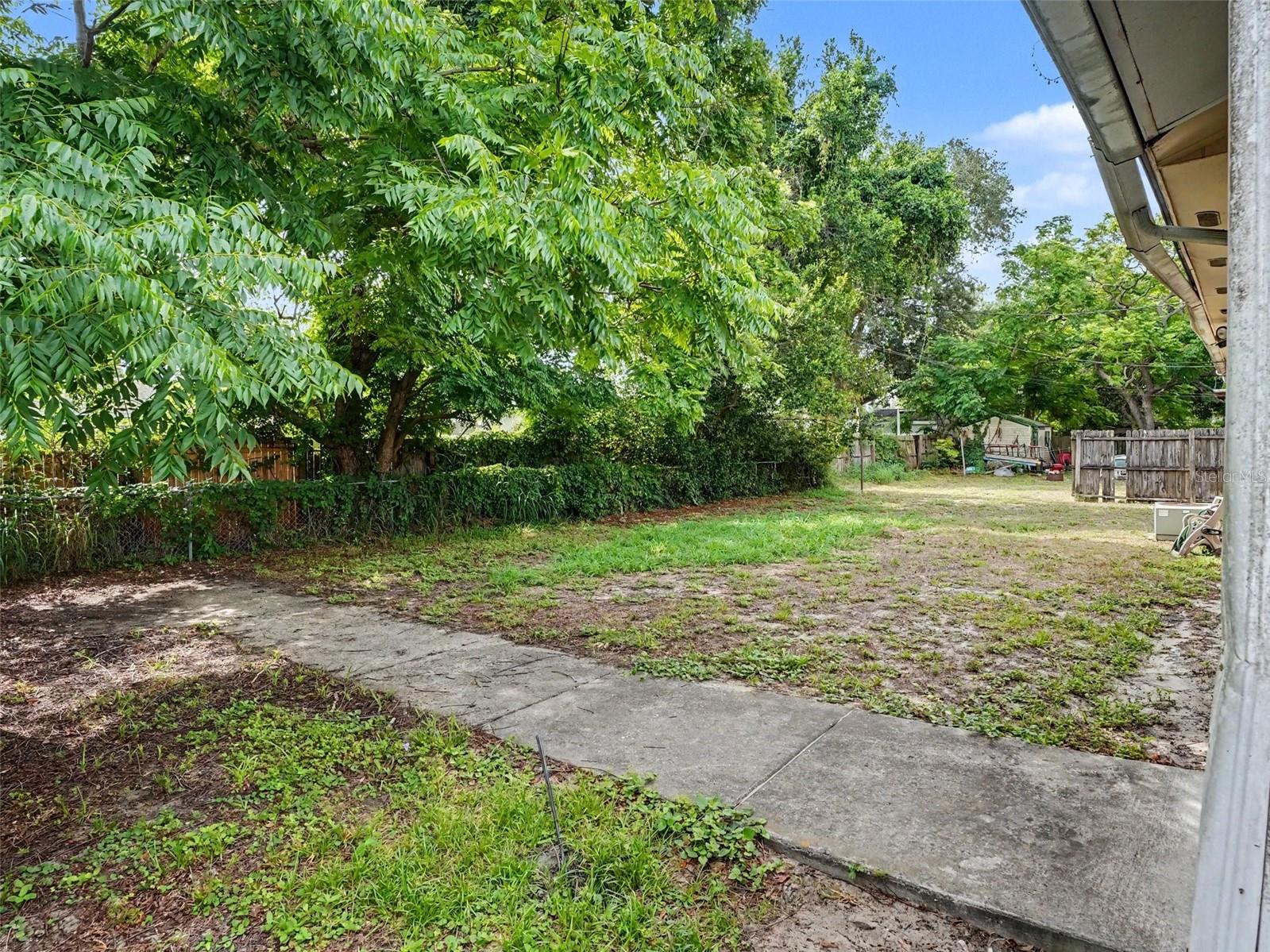 1609 MAUREEN AVE #4, OCOEE, FL, 34761