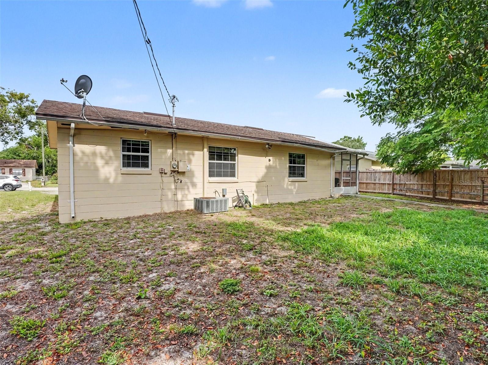 1609 MAUREEN AVE #4, OCOEE, FL, 34761