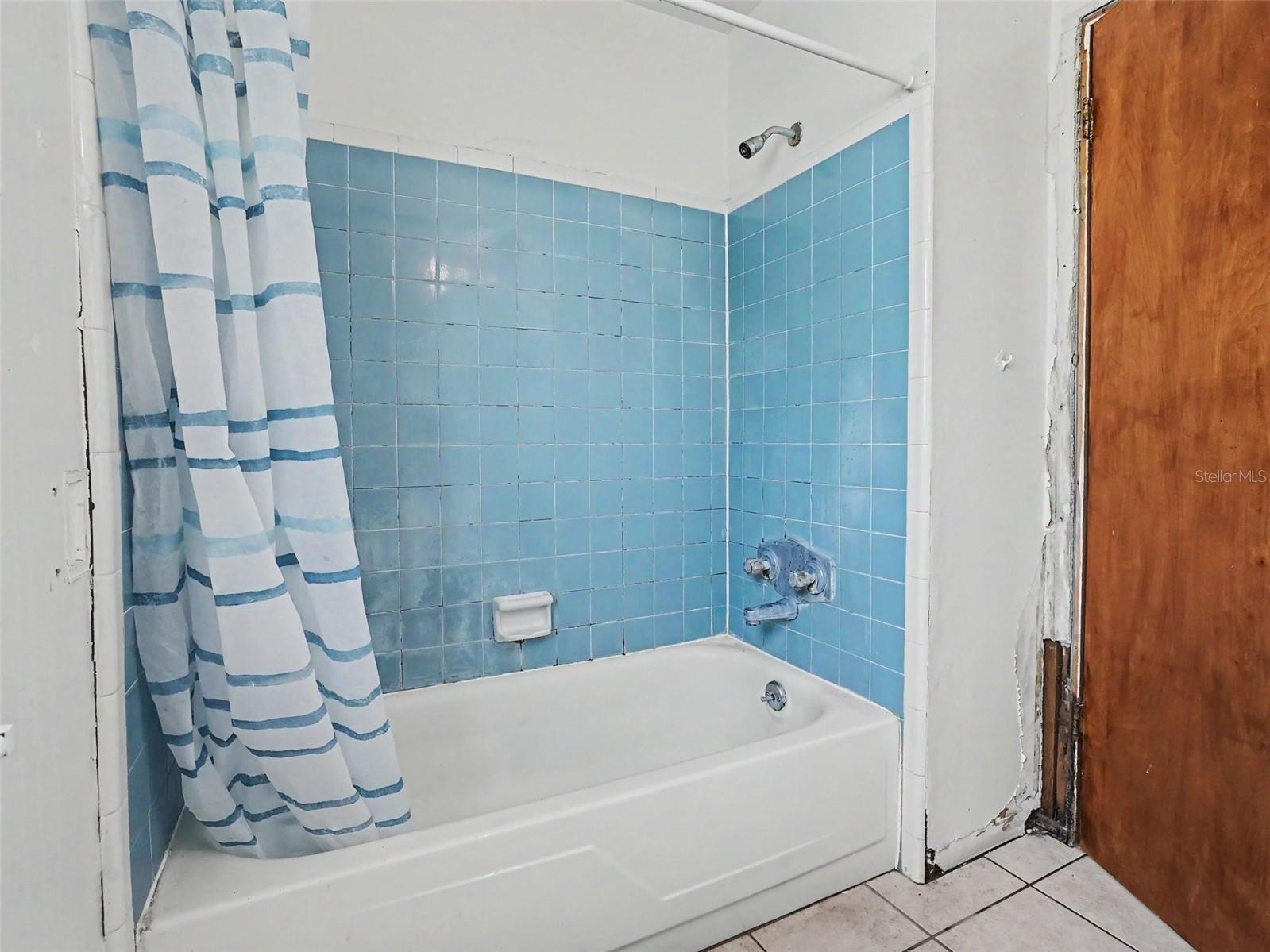 1609 MAUREEN AVE #4, OCOEE, FL, 34761