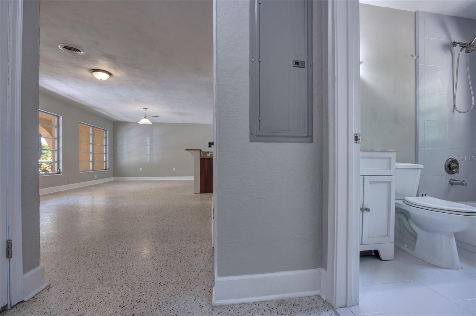 321 HUNTINGTON DR, DELAND, FL, 32724