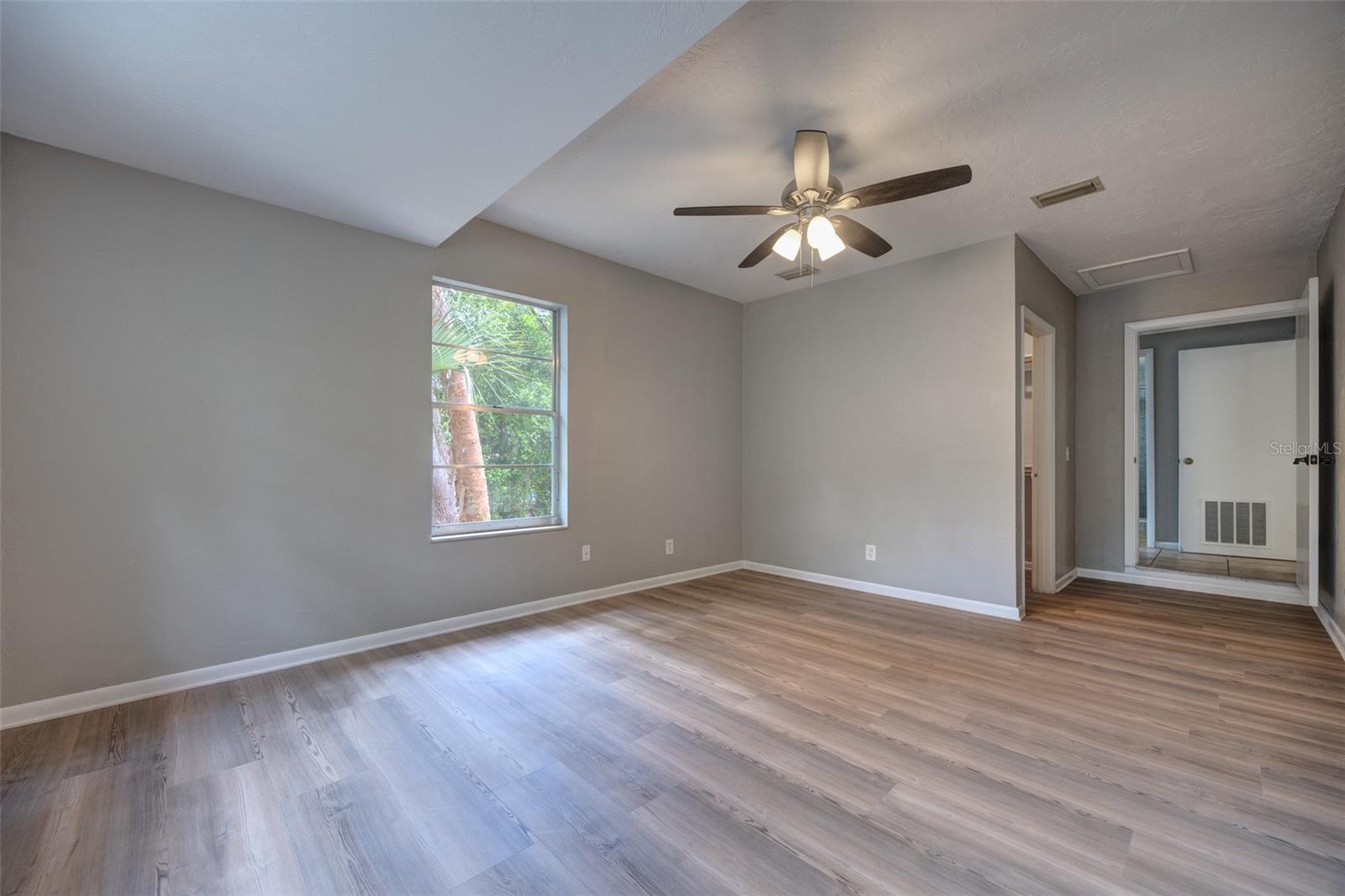 321 HUNTINGTON DR, DELAND, FL, 32724