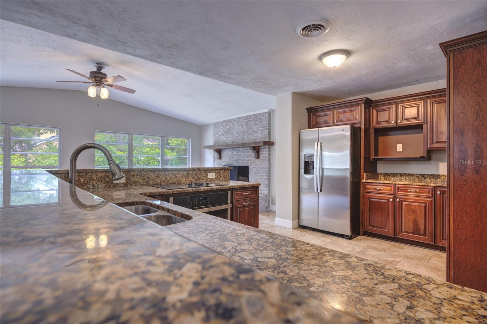 321 HUNTINGTON DR, DELAND, FL, 32724