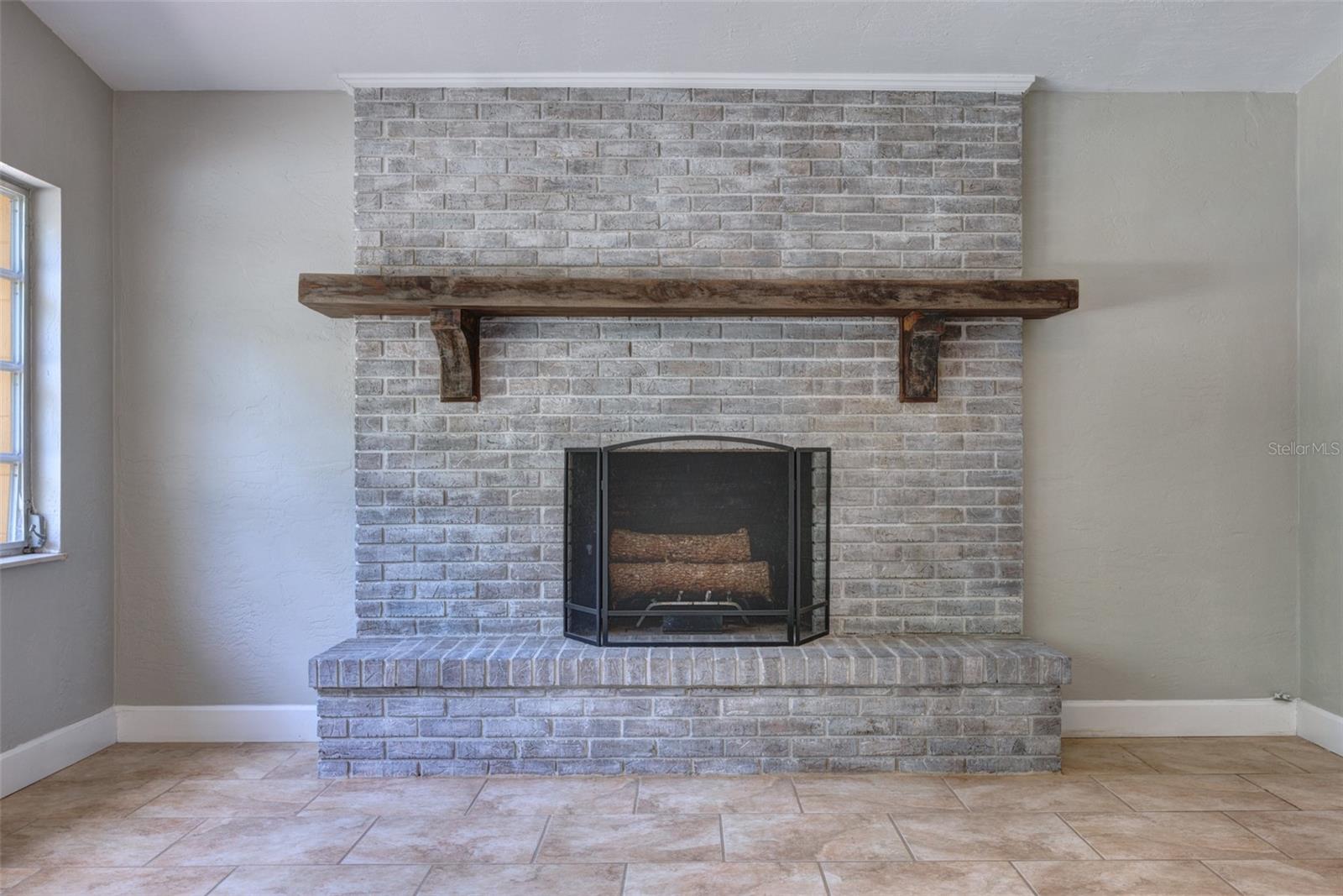 321 HUNTINGTON DR, DELAND, FL, 32724