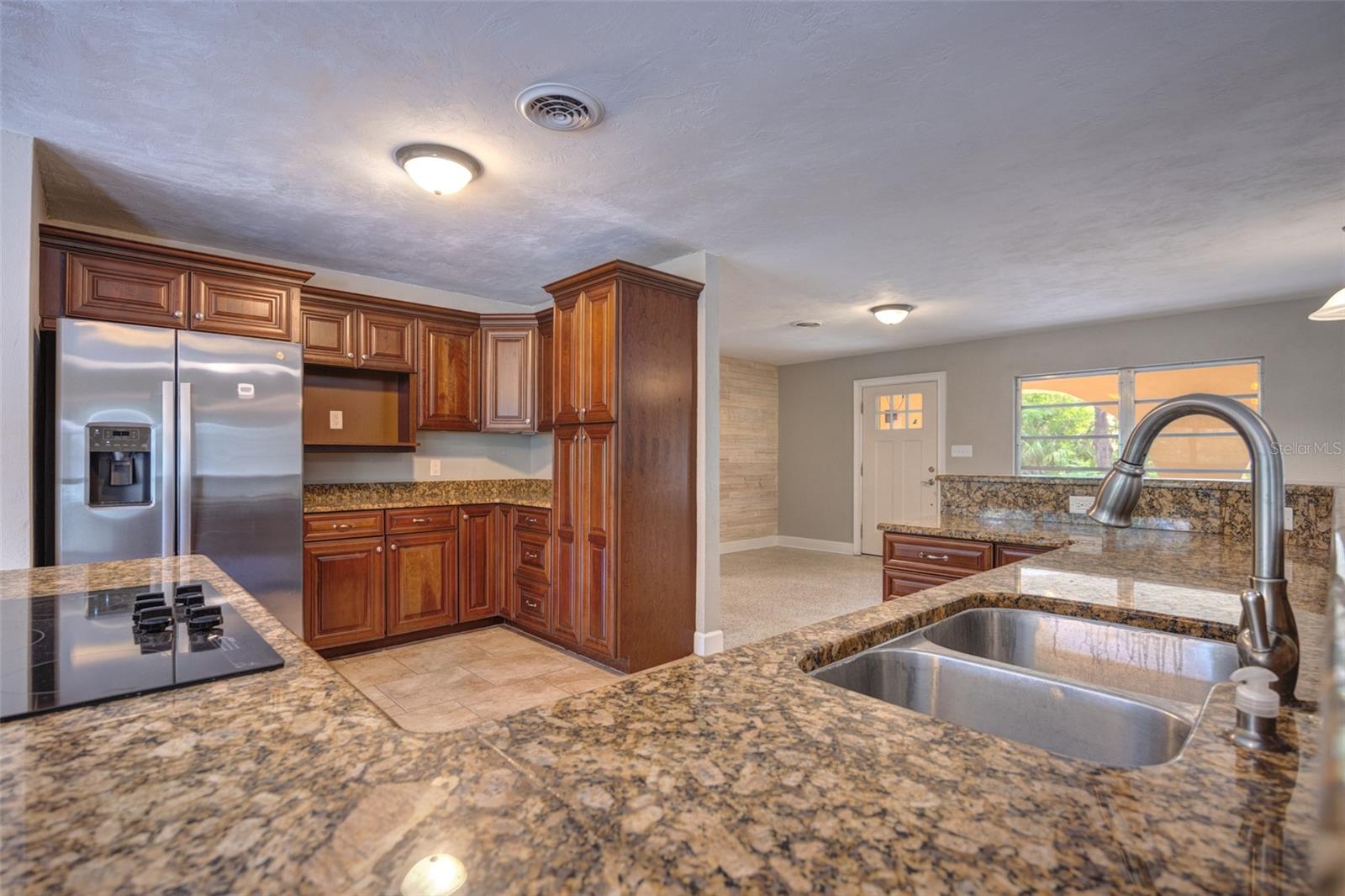 321 HUNTINGTON DR, DELAND, FL, 32724