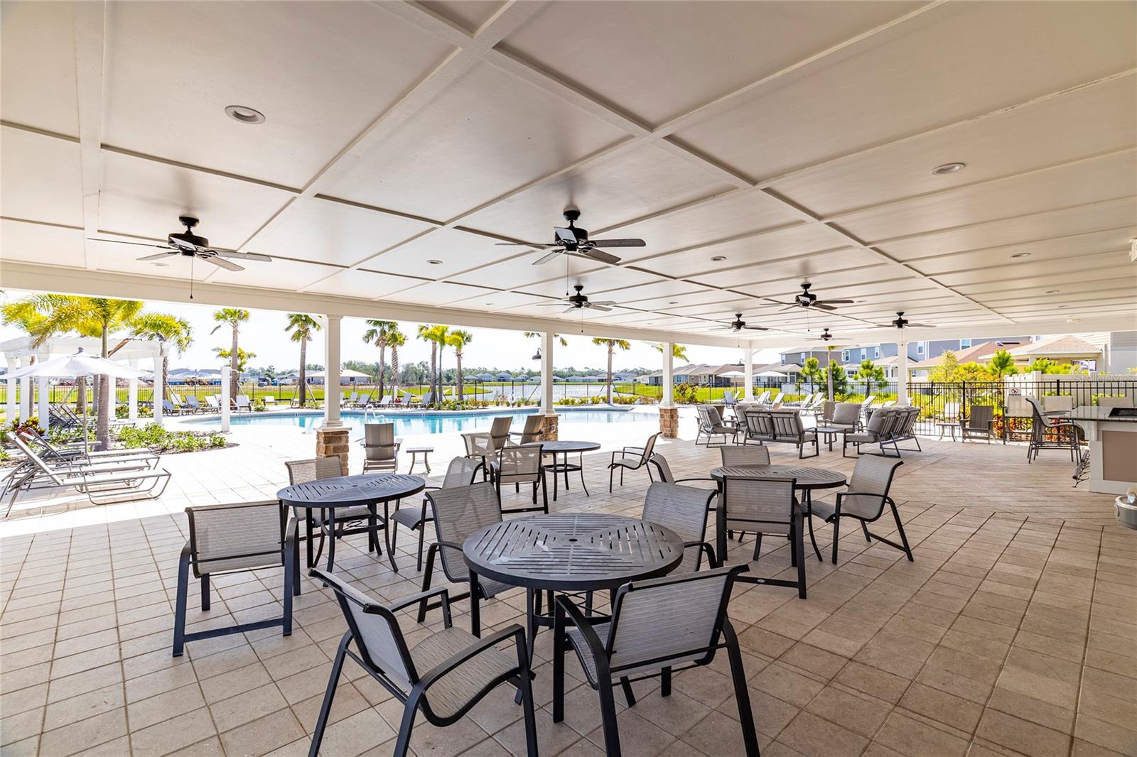 9104 SANDY BLUFFS CIR, PARRISH, FL, 34219
