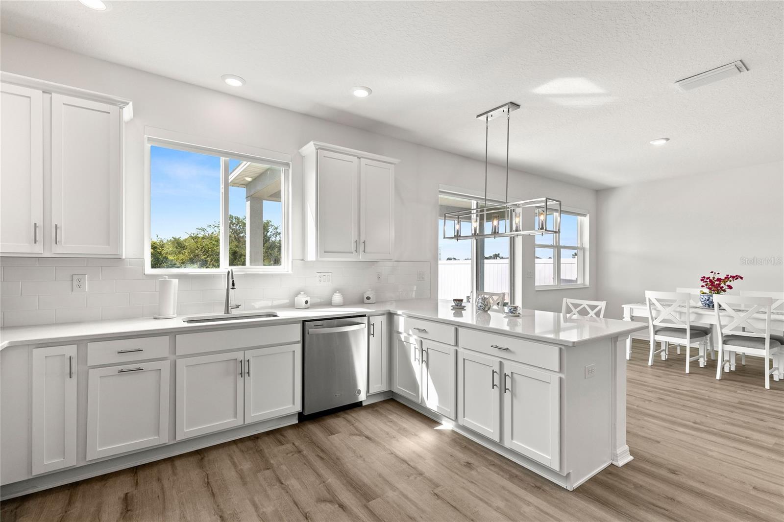 9104 SANDY BLUFFS CIR, PARRISH, FL, 34219