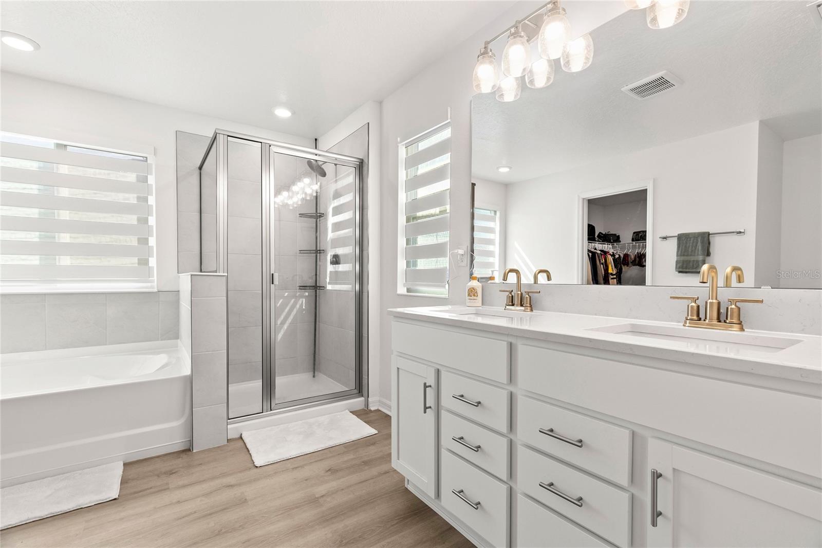 9104 SANDY BLUFFS CIR, PARRISH, FL, 34219
