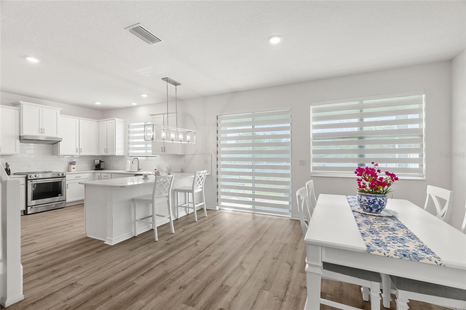 9104 SANDY BLUFFS CIR, PARRISH, FL, 34219