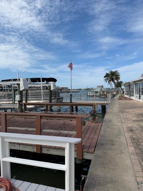 582 BOCA CIEGA POINT BLVD N, ST PETERSBURG, FL, 33708