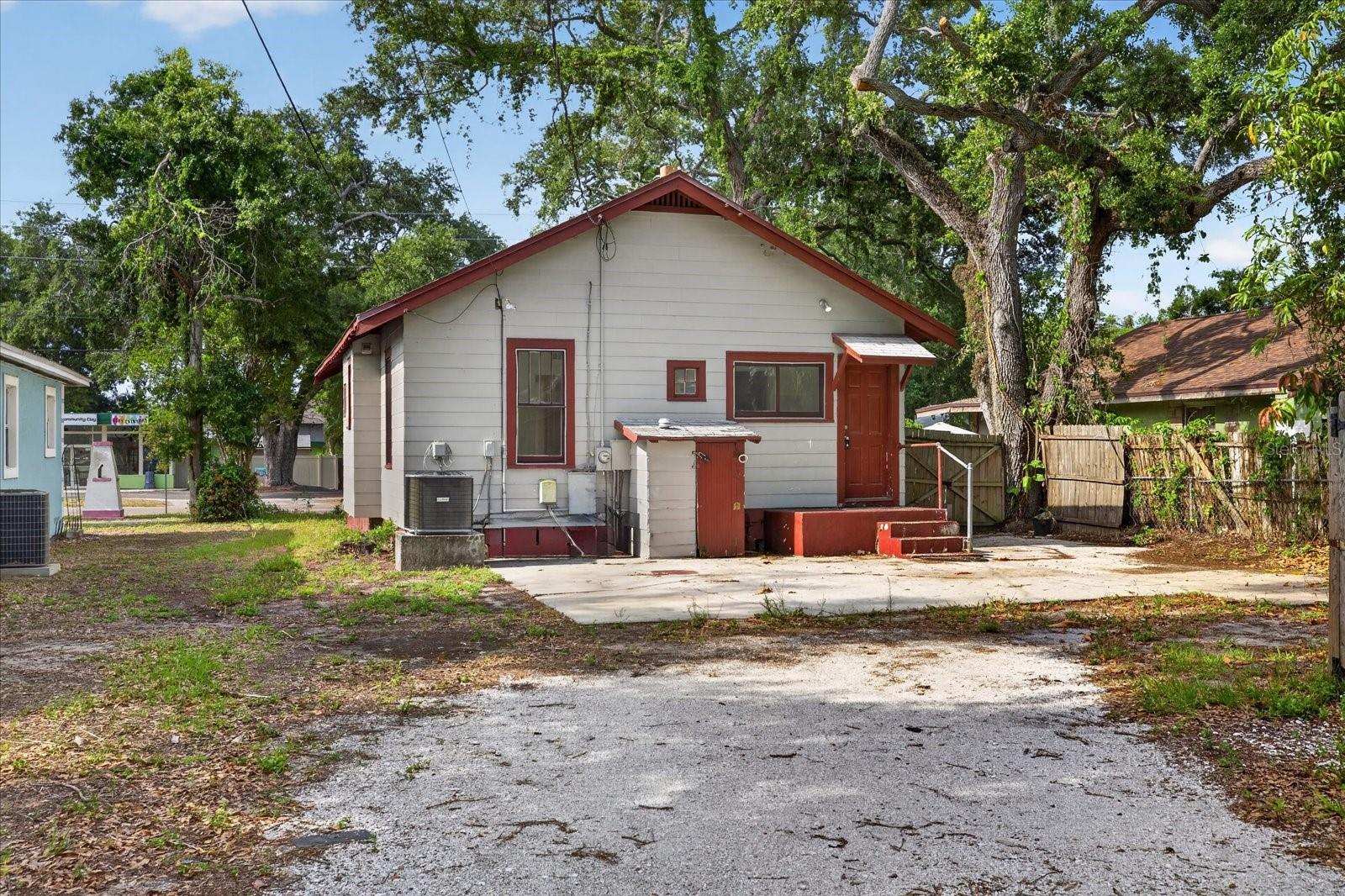 2211 22ND AVE S, ST PETERSBURG, FL, 33712