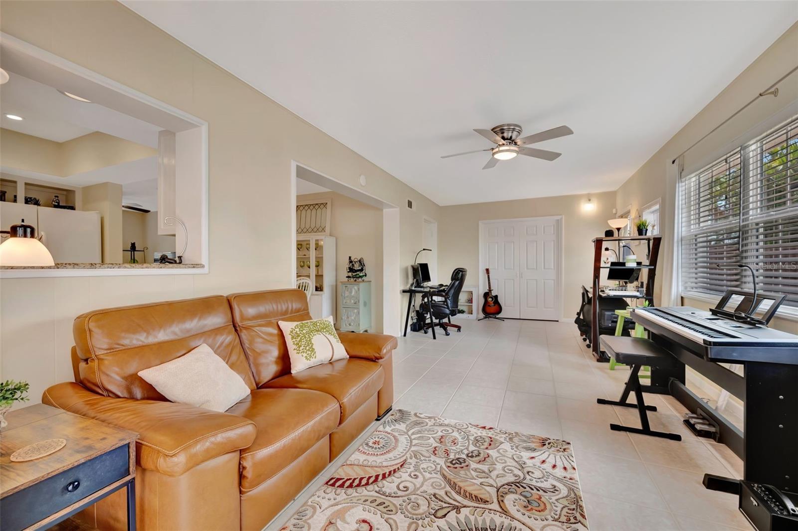 130 59TH ST W, BRADENTON, FL, 34209