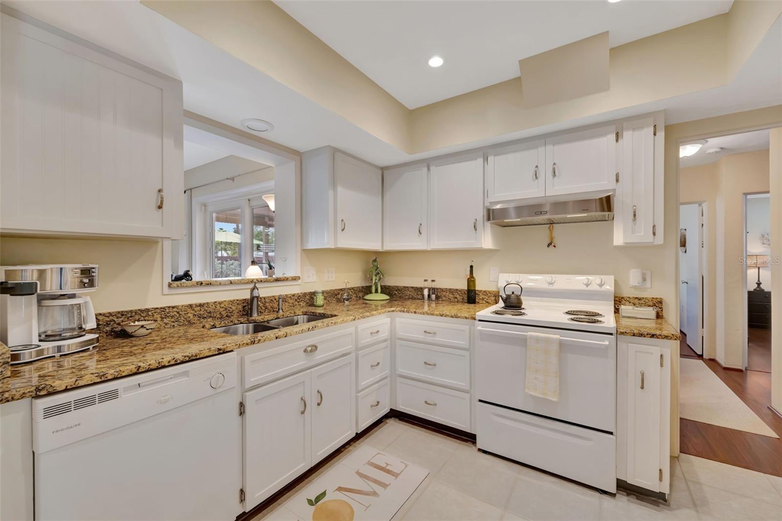 130 59TH ST W, BRADENTON, FL, 34209