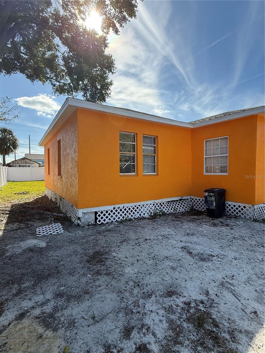 2013 OCEANVIEW PL, TAMPA, FL, 33605