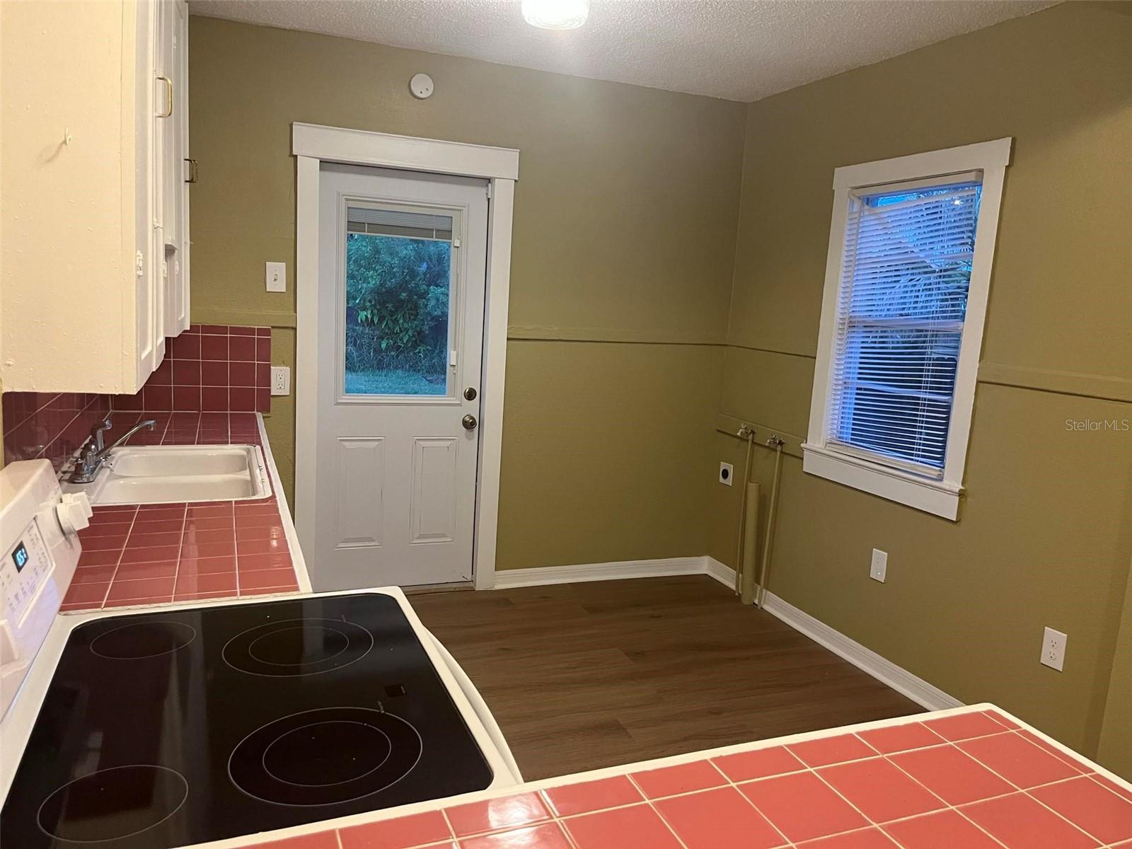 2013 OCEANVIEW PL, TAMPA, FL, 33605