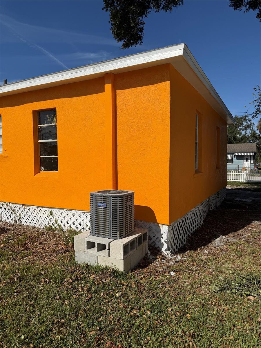 2013 OCEANVIEW PL, TAMPA, FL, 33605