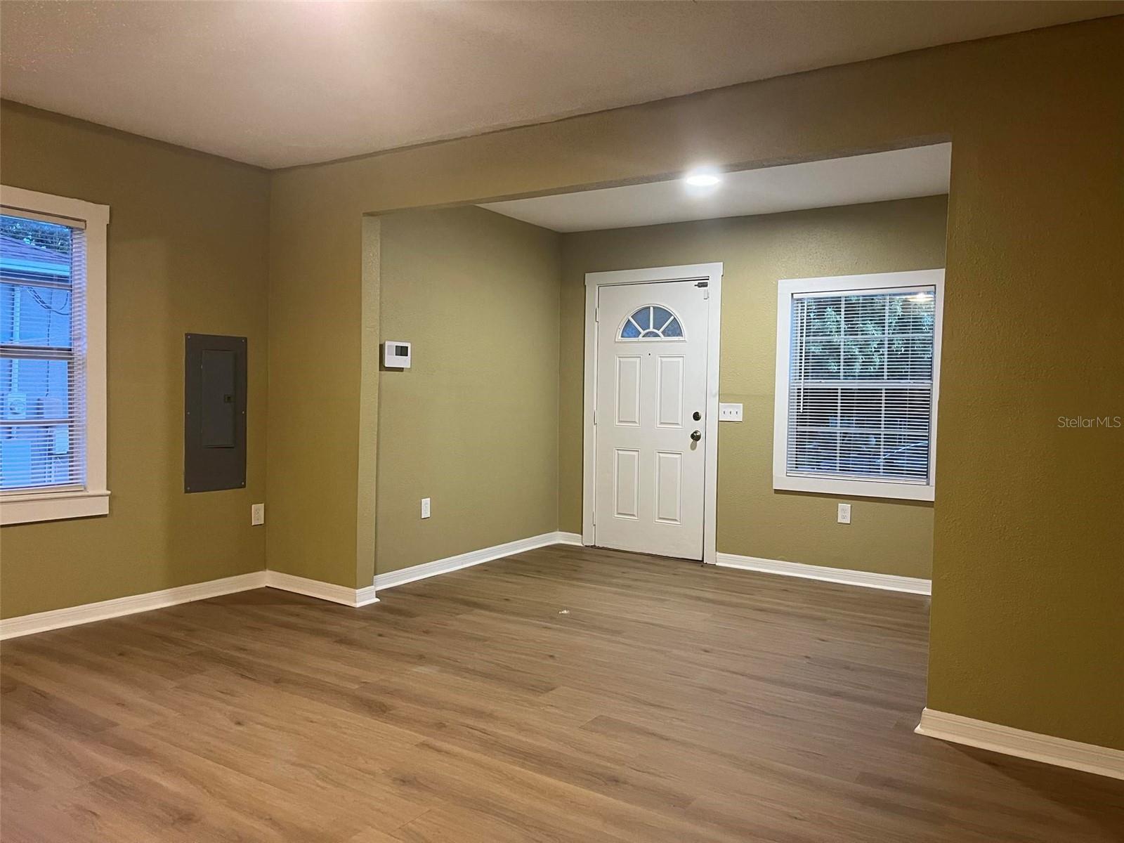 2013 OCEANVIEW PL, TAMPA, FL, 33605