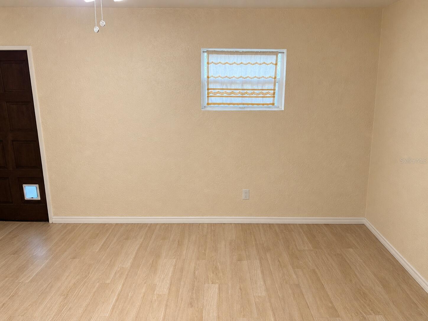 8618 GRANDVIEW DR, TAMPA, FL, 33617