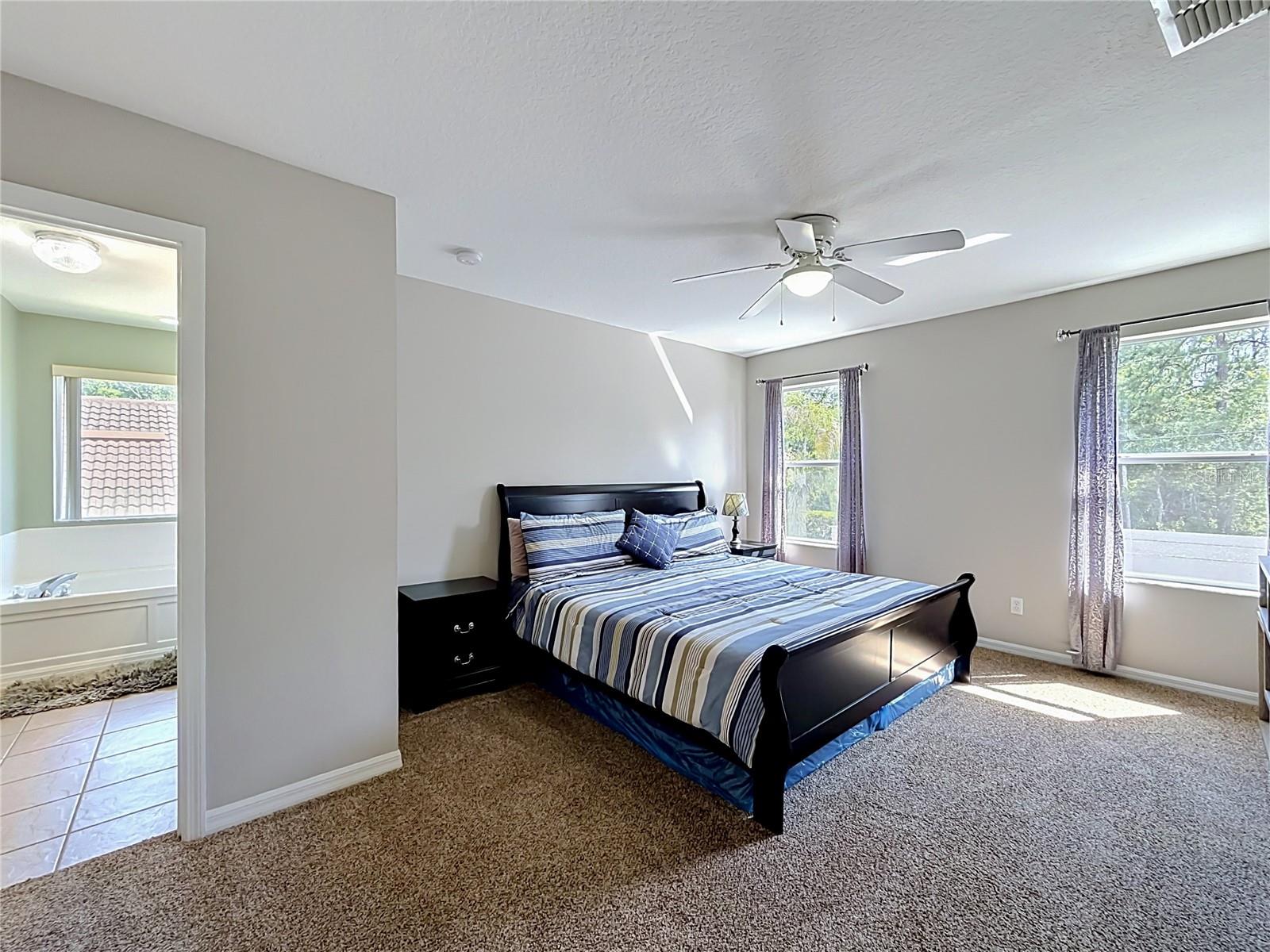135 ROBIN RD, DAVENPORT, FL, 33896