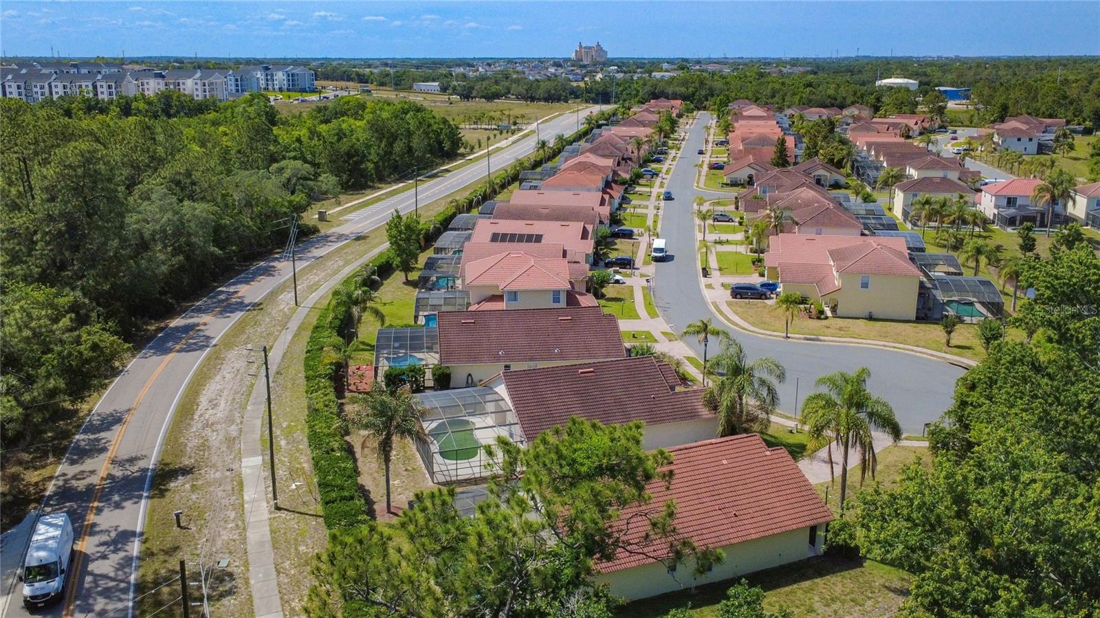 135 ROBIN RD, DAVENPORT, FL, 33896