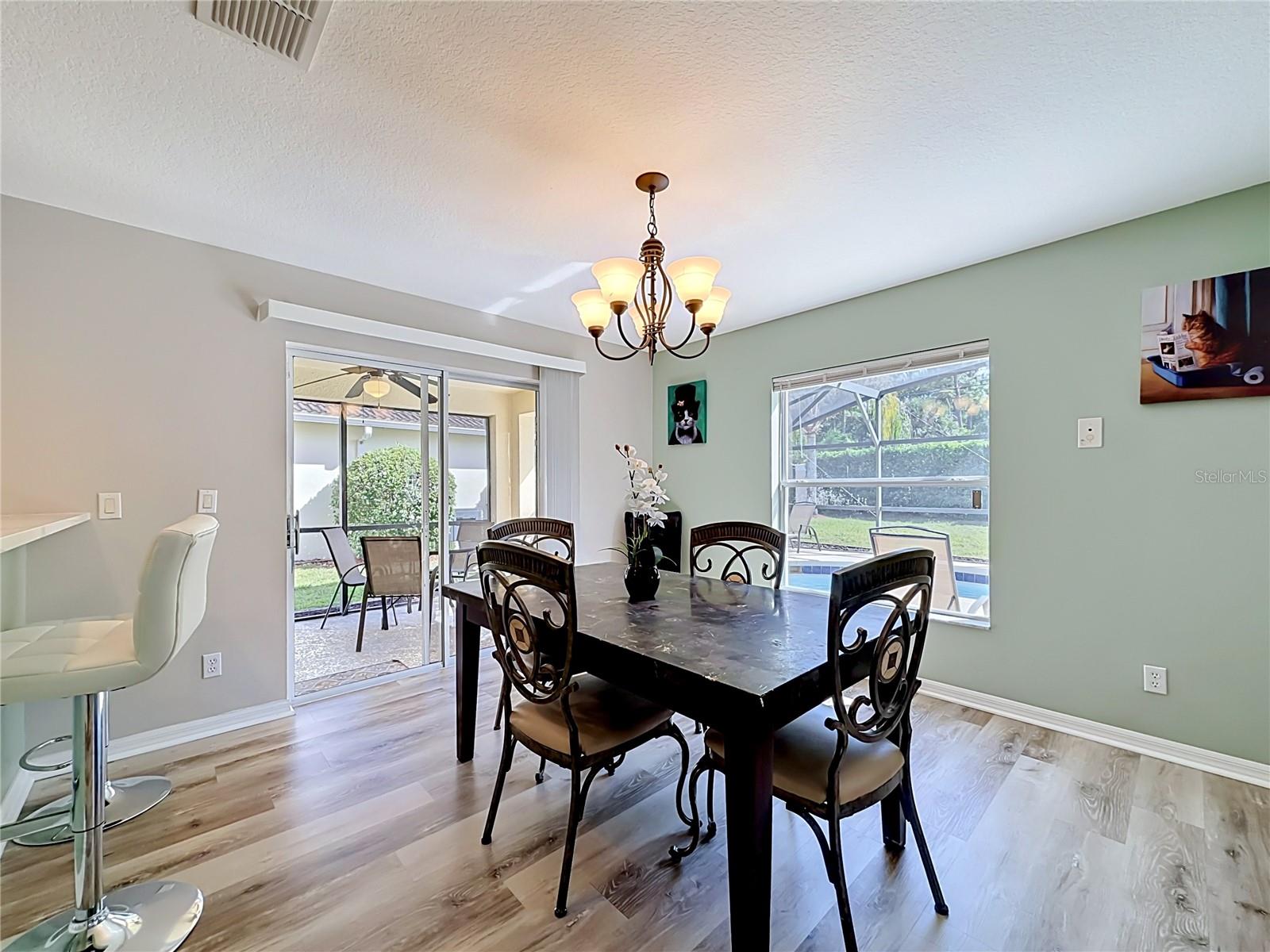 135 ROBIN RD, DAVENPORT, FL, 33896