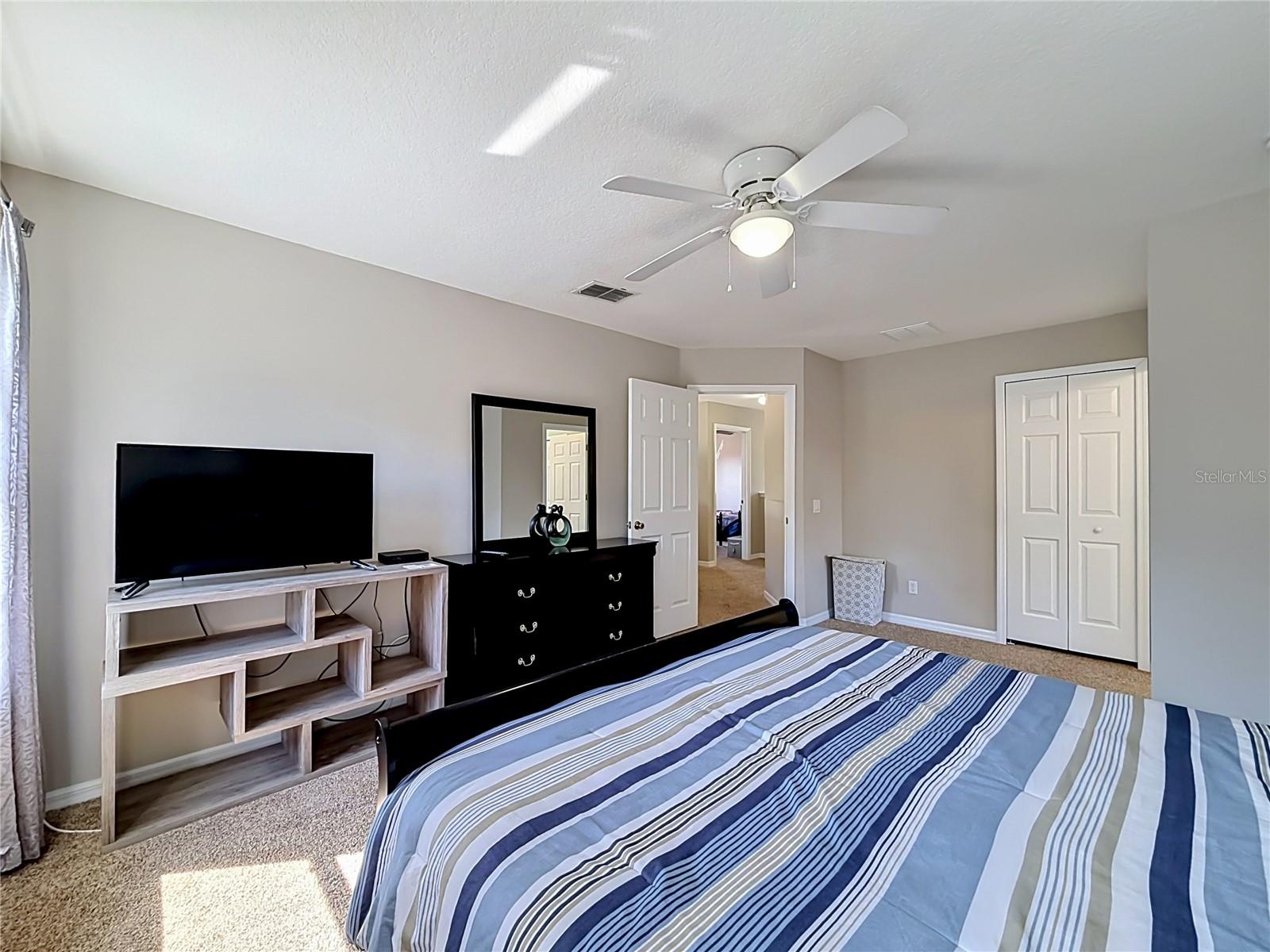 135 ROBIN RD, DAVENPORT, FL, 33896