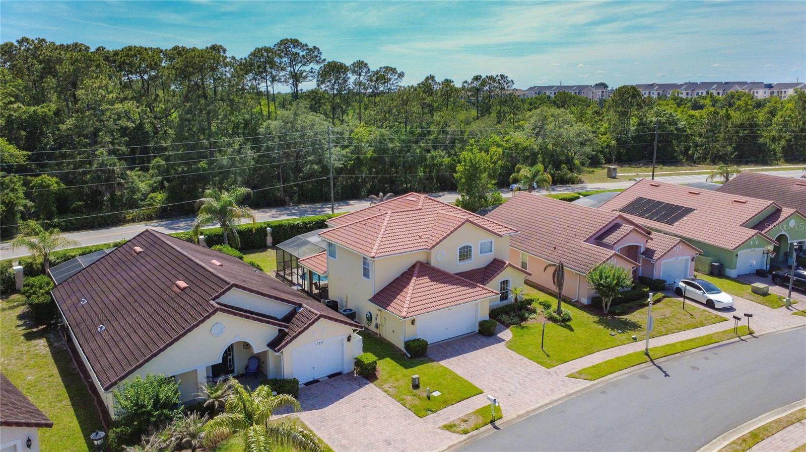 135 ROBIN RD, DAVENPORT, FL, 33896
