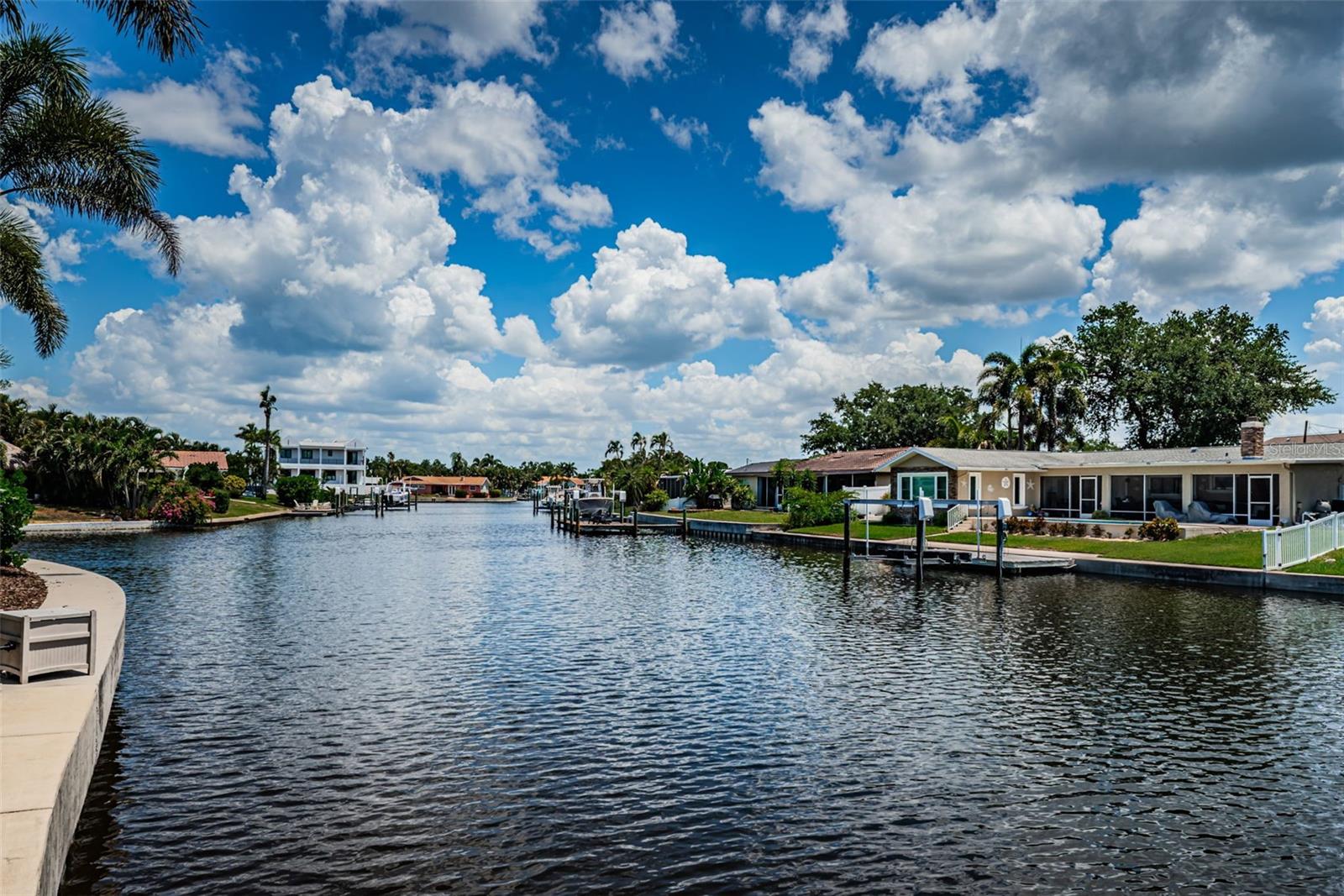 1496 49TH AVE NE, ST PETERSBURG, FL, 33703