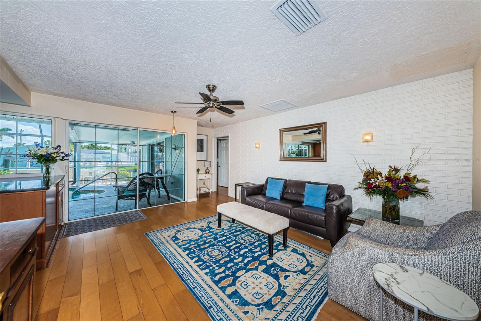 1496 49TH AVE NE, ST PETERSBURG, FL, 33703