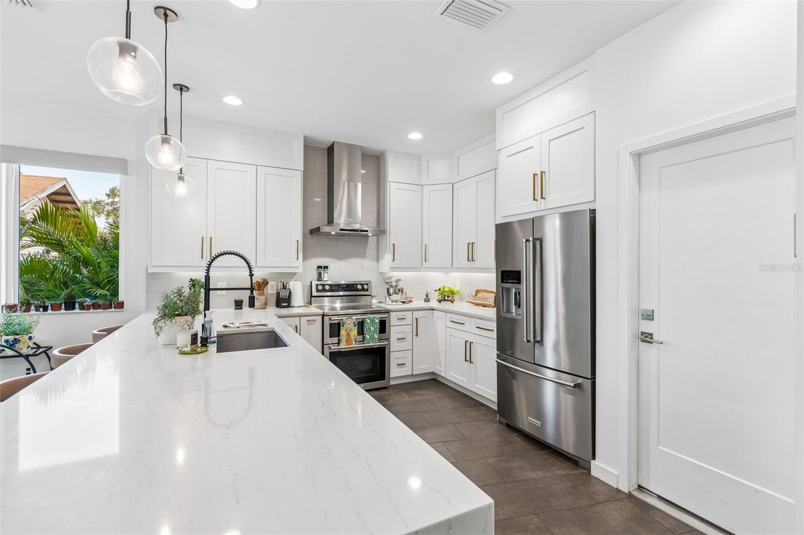 4418 W KENSINGTON AVE, TAMPA, FL, 33629
