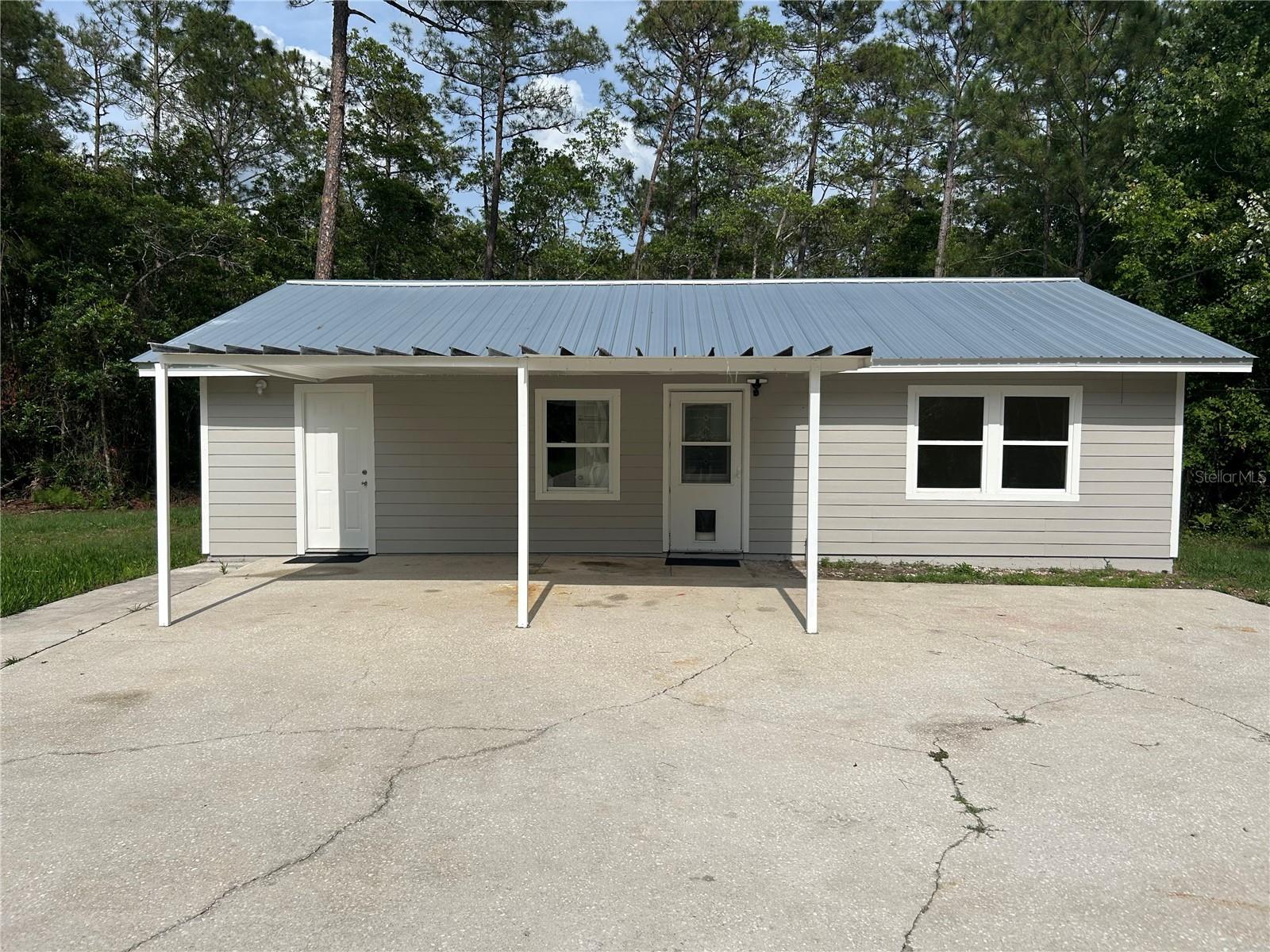 2585 VISTA PARK DR, DELAND, FL, 32724