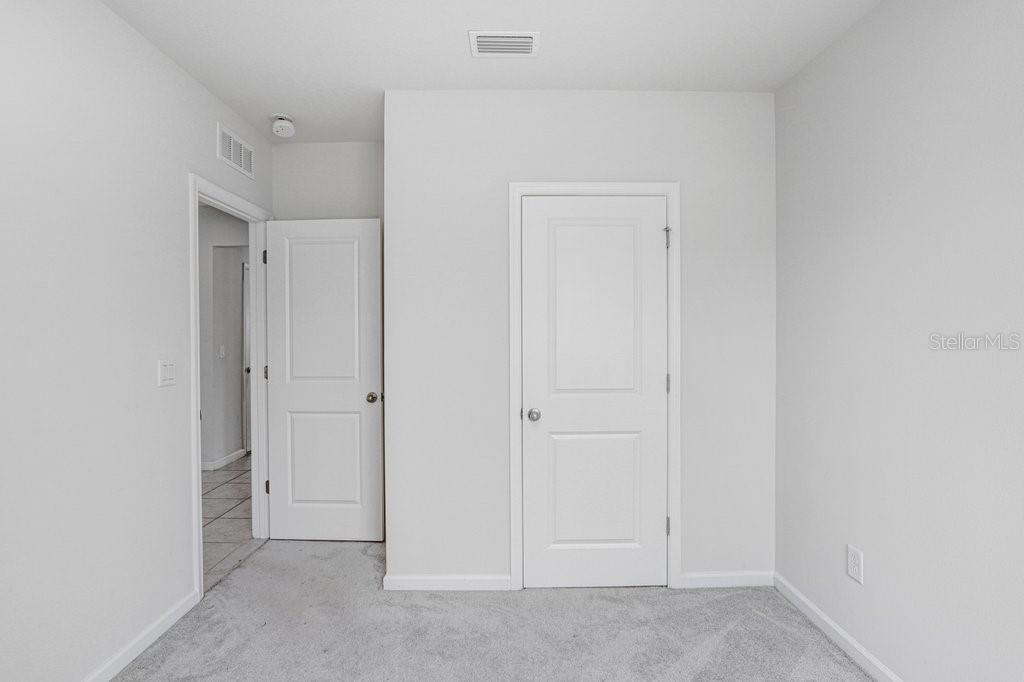 10677 GLIDING EAGLE WAY, LAND O LAKES, FL, 34638