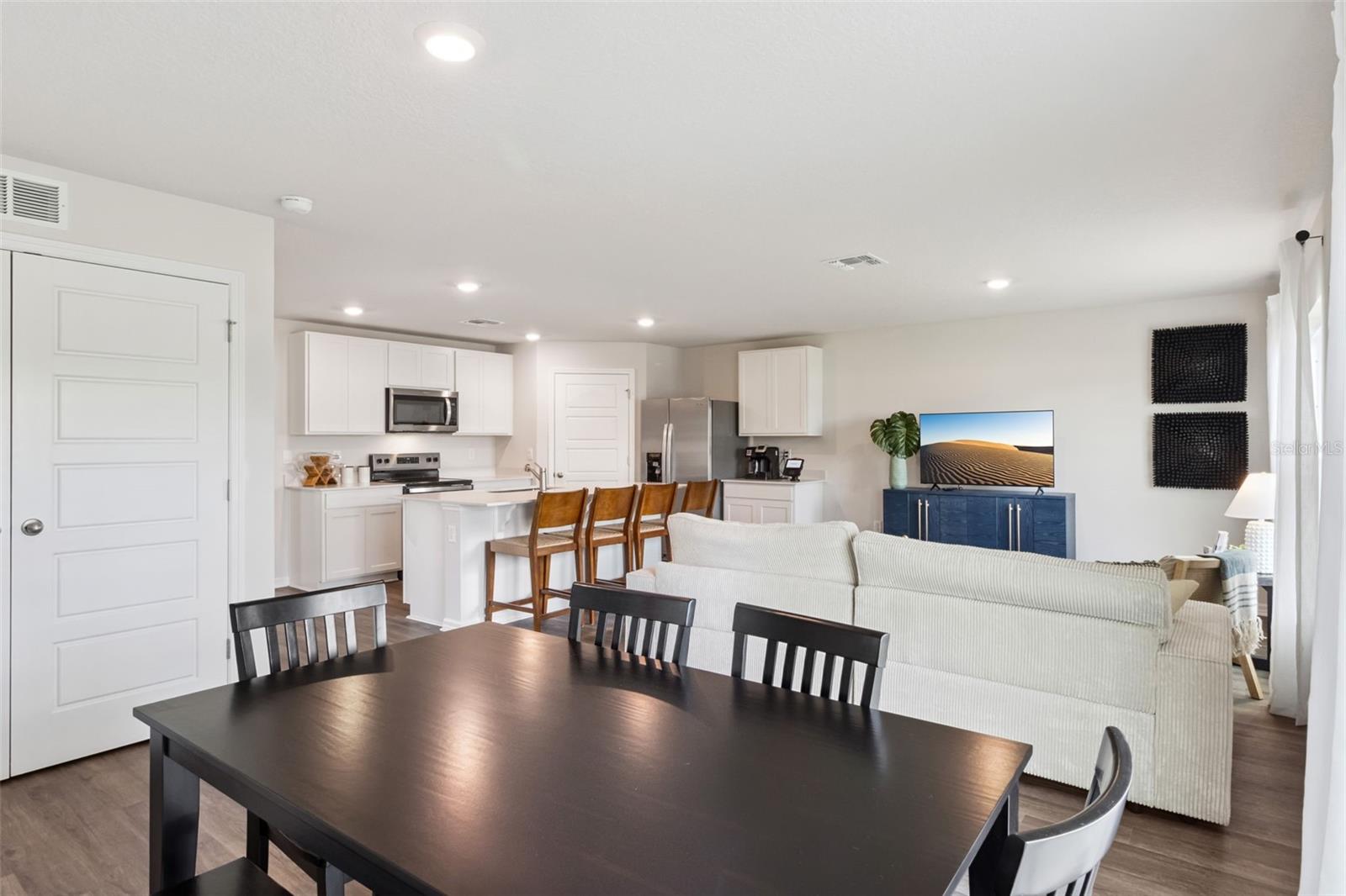 227 SKYFIELD CT, LADY LAKE, FL, 32159