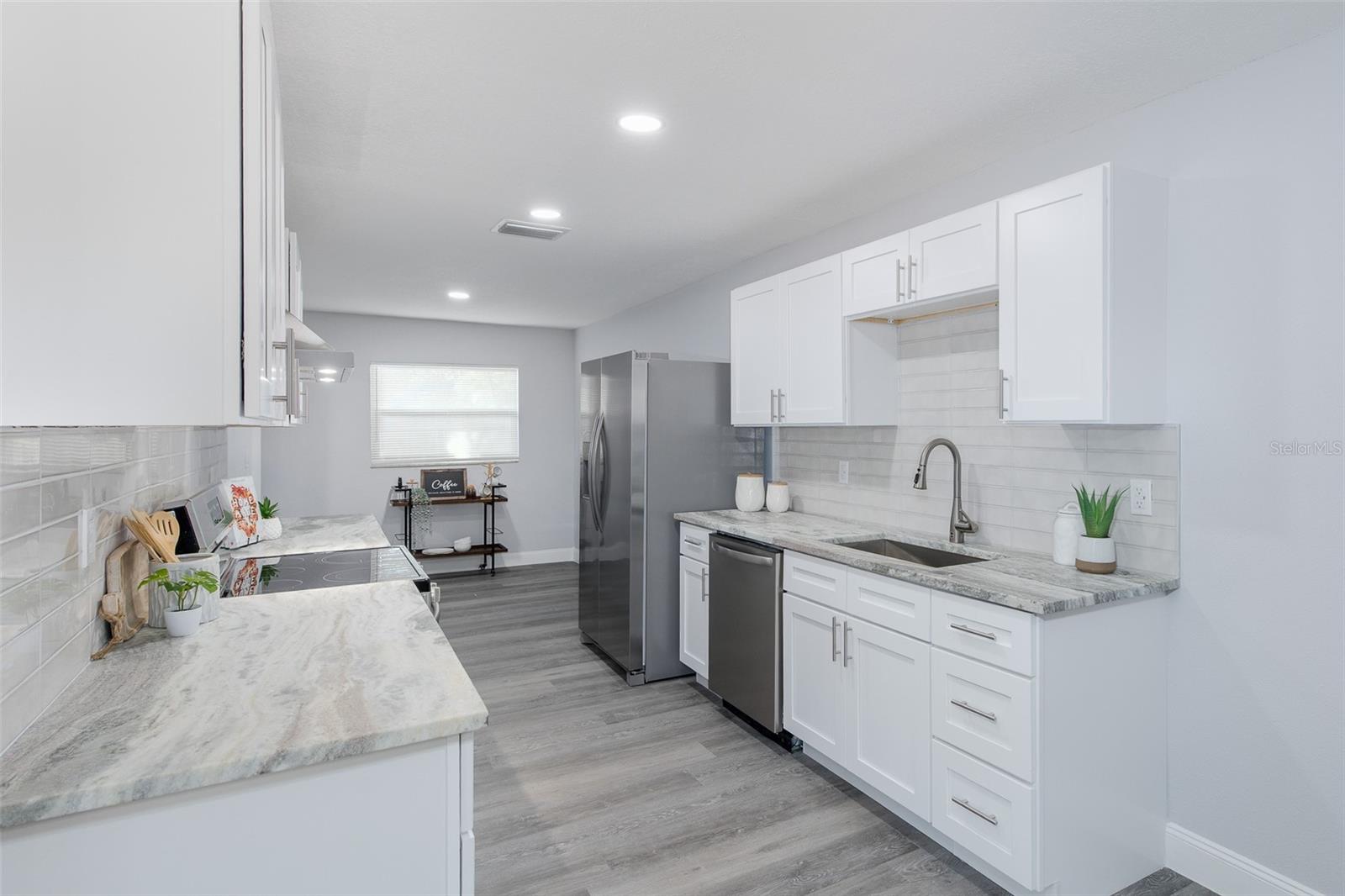 1815 DRIFTWOOD CIR S, OLDSMAR, FL, 34677